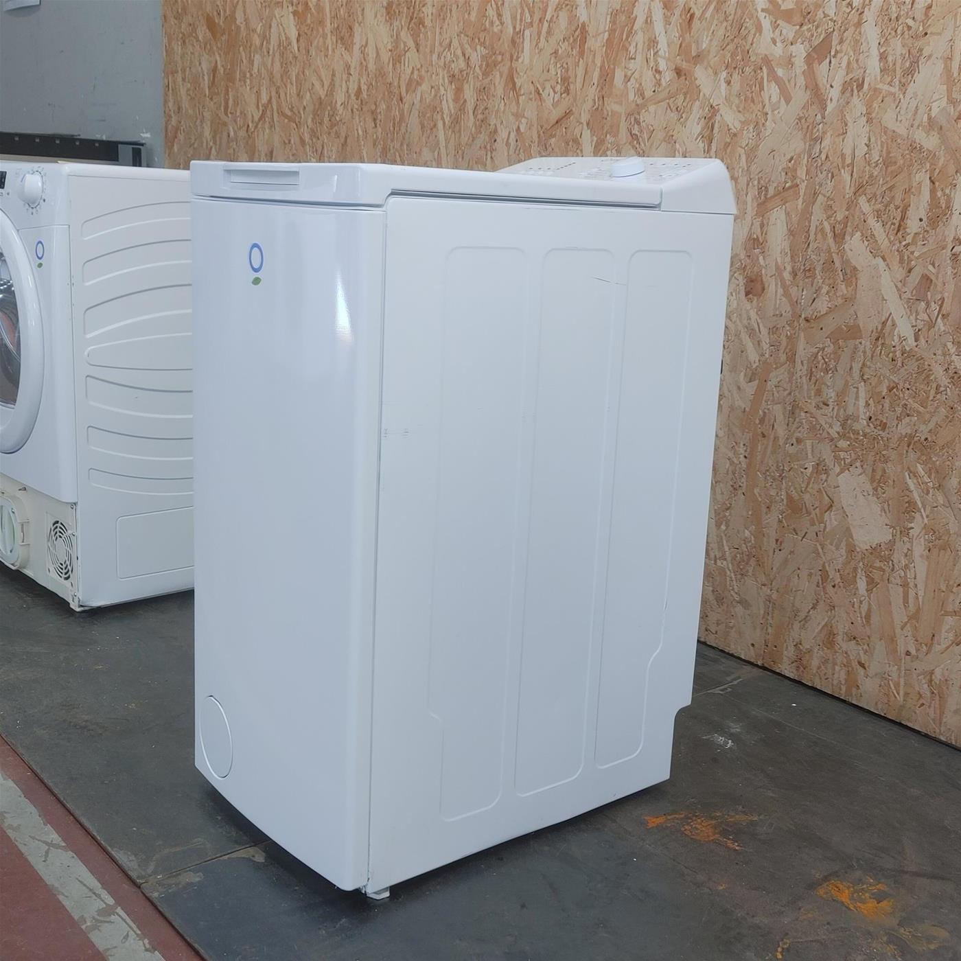 Indesit BTWL72200IT/N lavatrice Caricamento dall'alto 7 kg 1200 Giri/min Bianco