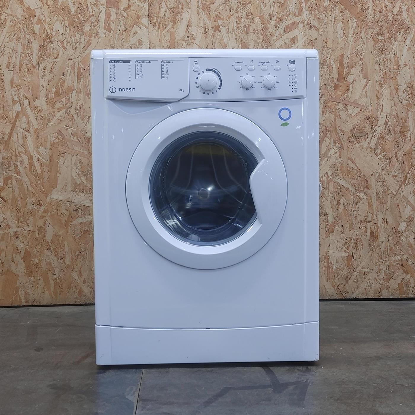 INDESIT Lavatrice Slim EWSC61251WEUN 6 Kg Classe F Centrifuga 1200 giri