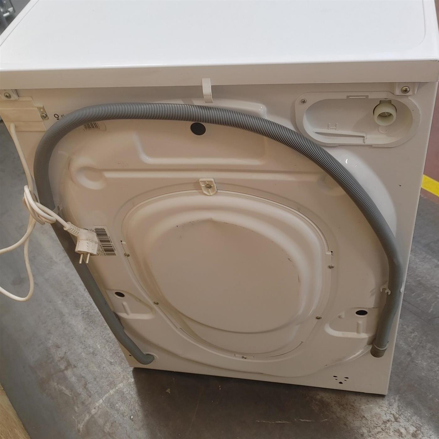 INDESIT Lavatrice Slim EWSC61251WEUN 6 Kg Classe F Centrifuga 1200 giri