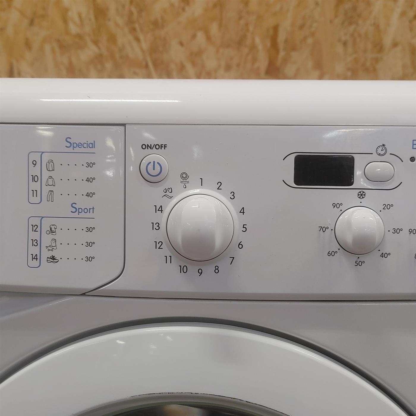 Lavatrice super slim Indesit IWUD 41051 C ECO EU Classe A 4 Kg
