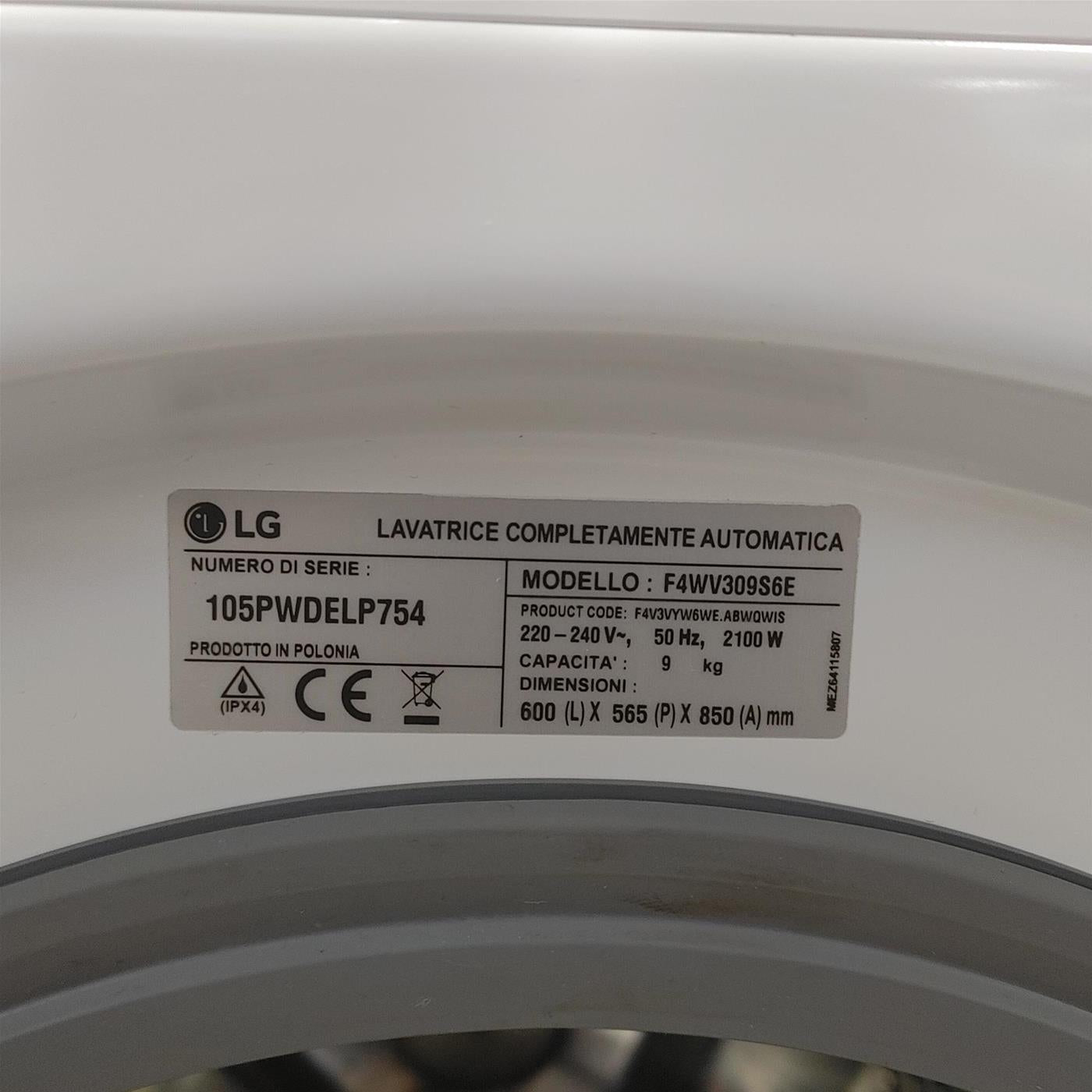 Lavatrice LG F4WV309S6E Carica frontale 9 kg 1400 Giri/min Bianco