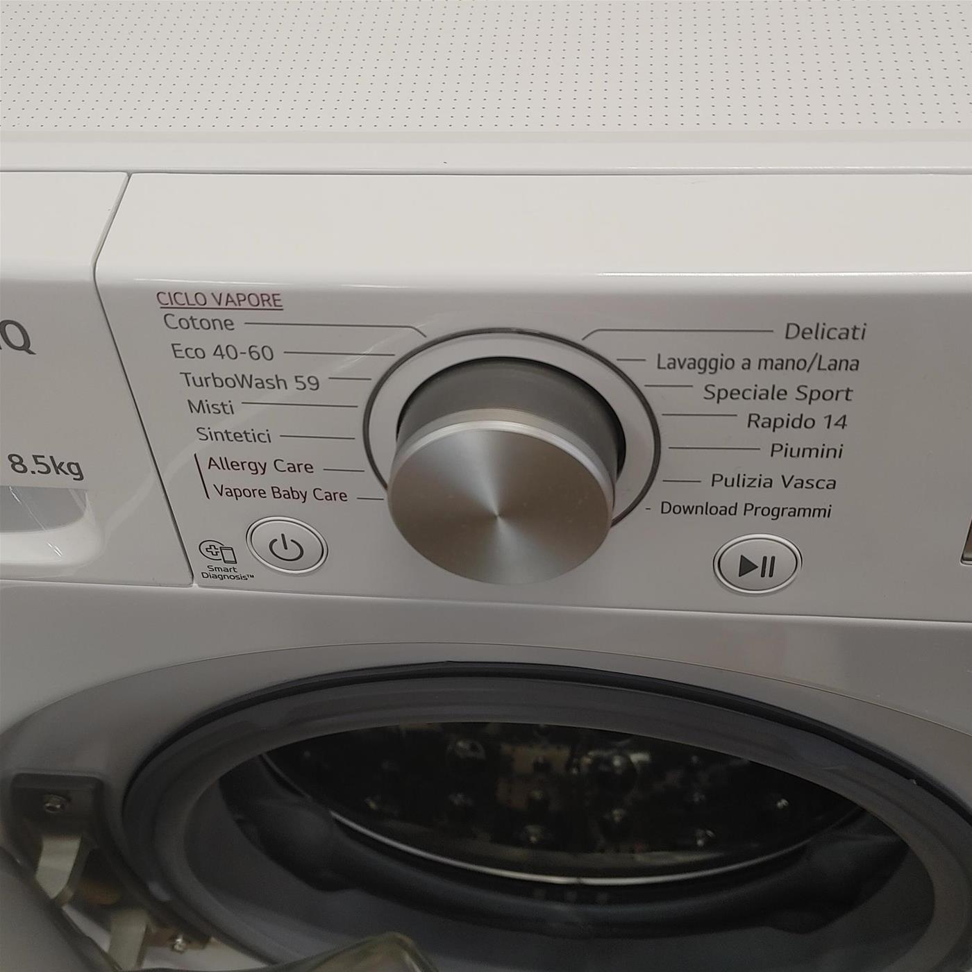 Lavatrice LG F2WV5S8S0E Caricamento frontale 8,5 kg 1200 Giri/min Bianco