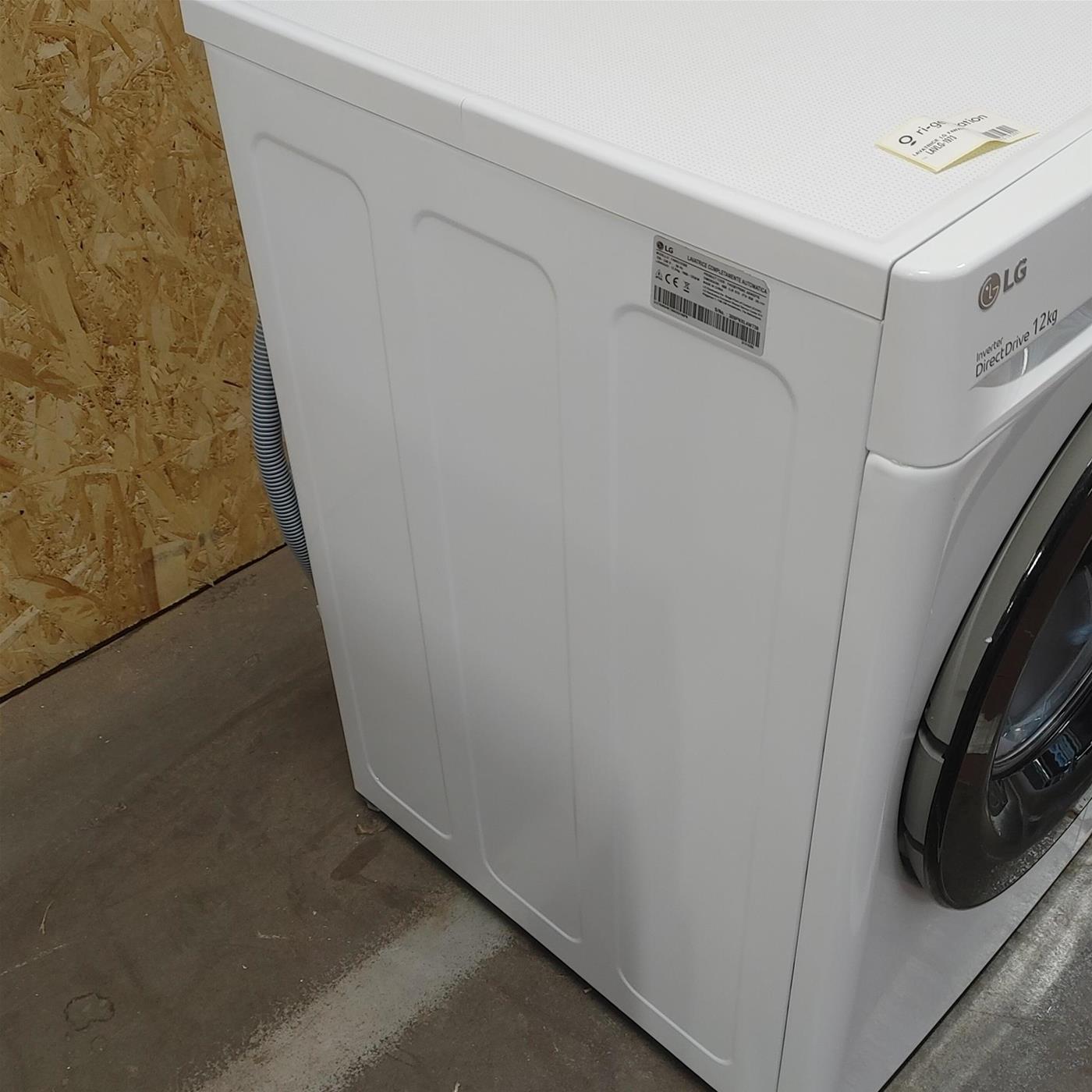 Lavatrice LG F4WV510S1E Caricamento frontale 10,5 kg 1400 Giri/min Bianco
