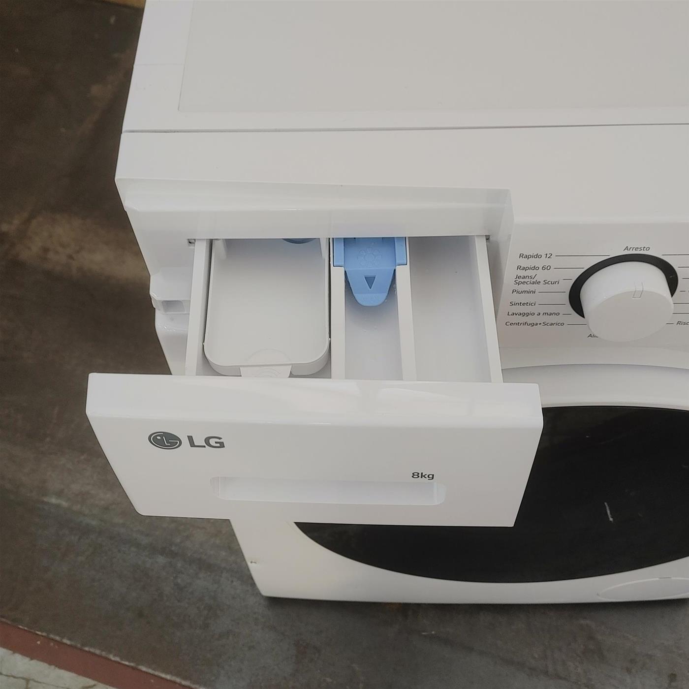 Lavatrice LG F2WM308S0E Carica frontale 8 kg 1200 giri Bianco
