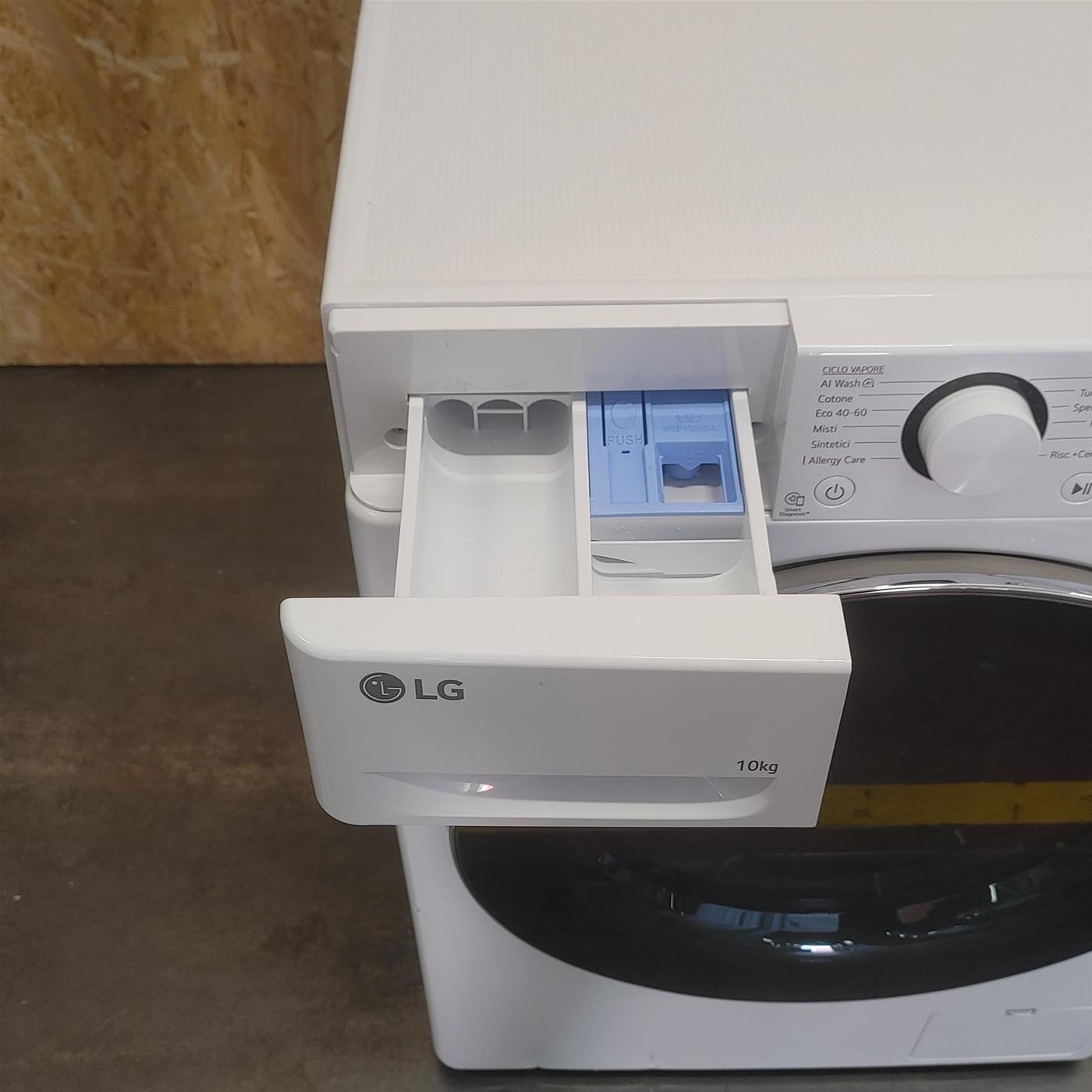 Lavatrice intelligente LG F4R5011TSWW 11 kg AI DD