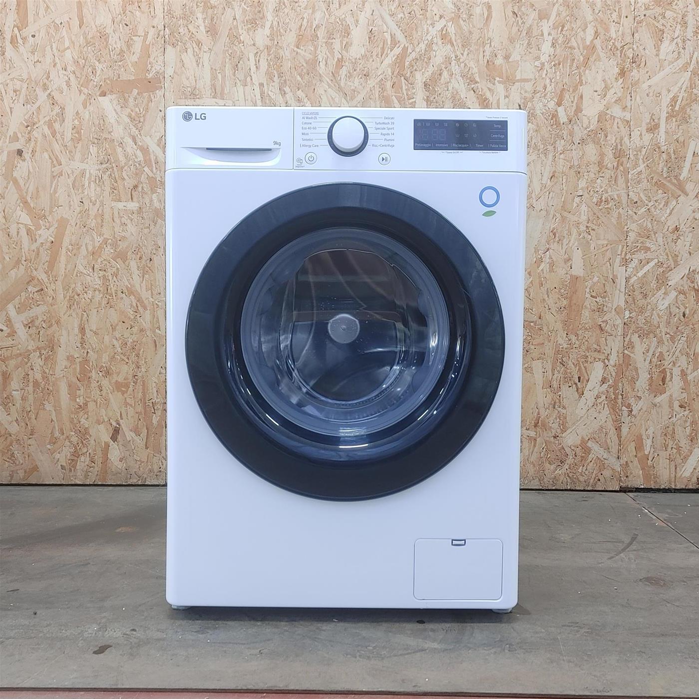 Lavatrice LG F4R5009TSWW Carica frontale 9 kg 1400 Giri/min Bianco