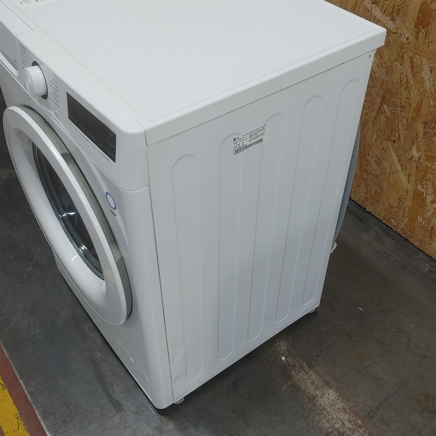 Lavatrice intelligente LG F4R3009NSWW Classe A, AI Wash 9 Kg