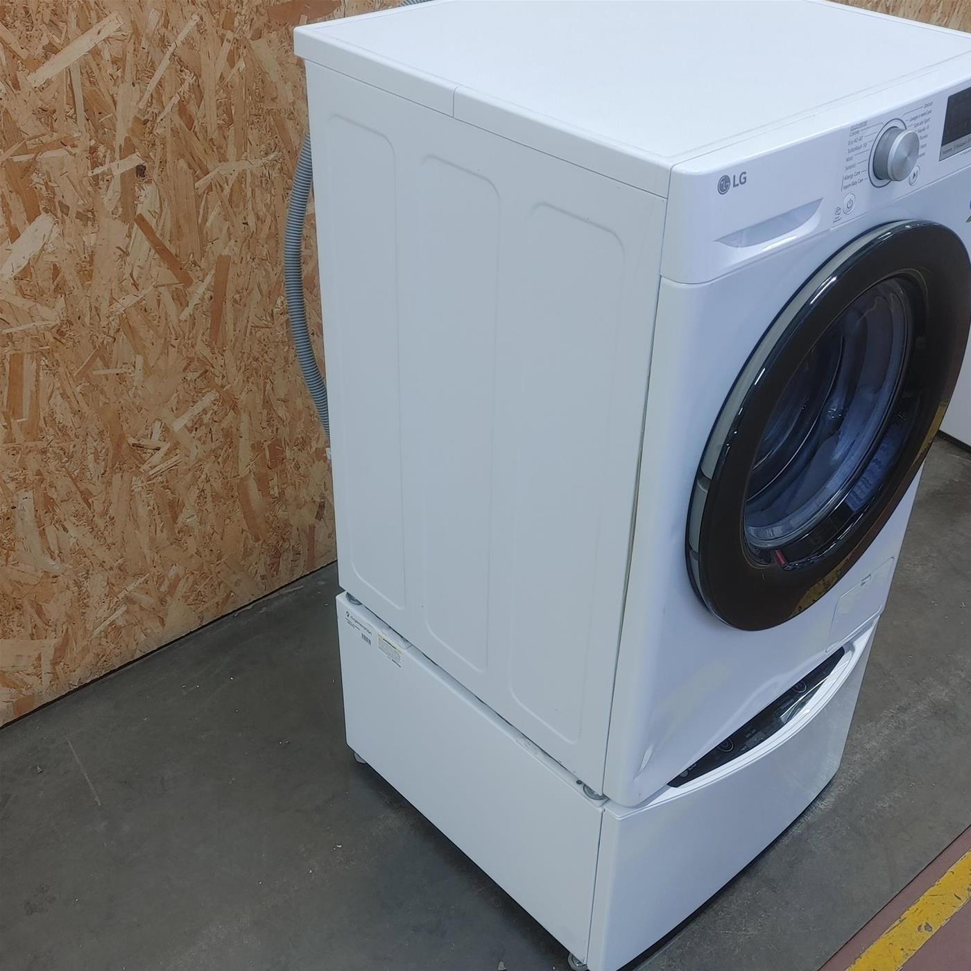 Set Lavatrice Intelligente LG F4WV512S0E 12 Kg + 2 Kg F8K5XN3 Smart TWINWash