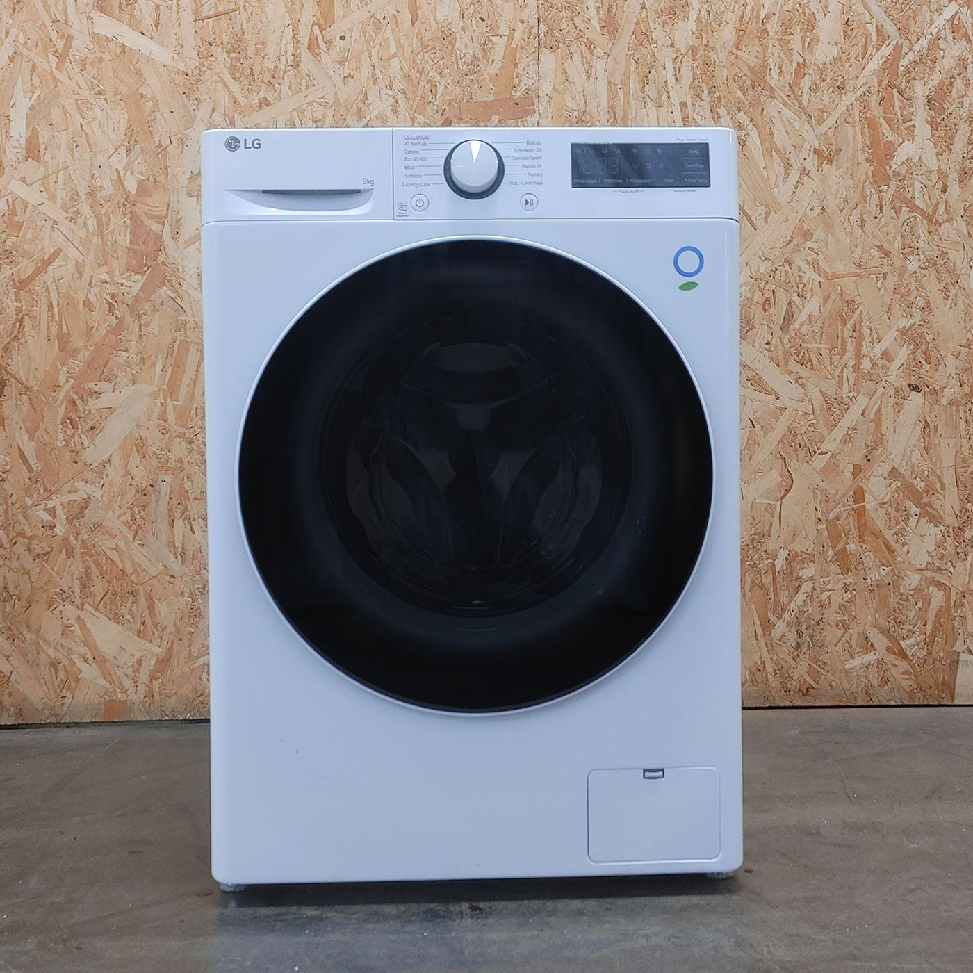 Lavatrice LG F4R5009TSWW Carica frontale 9 kg 1400 Giri/min Bianco