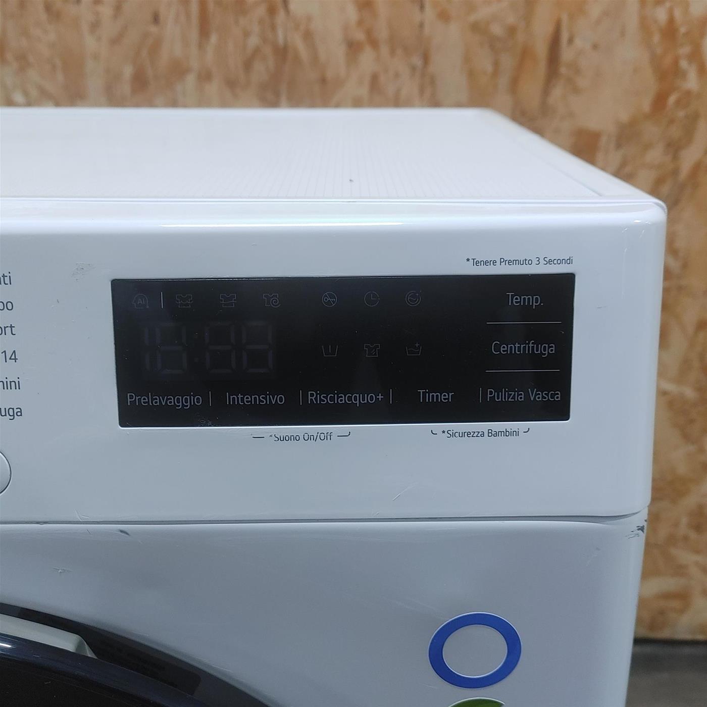 Lavatrice intelligente LG F2R3S09NSWB Classe A 9 Kg