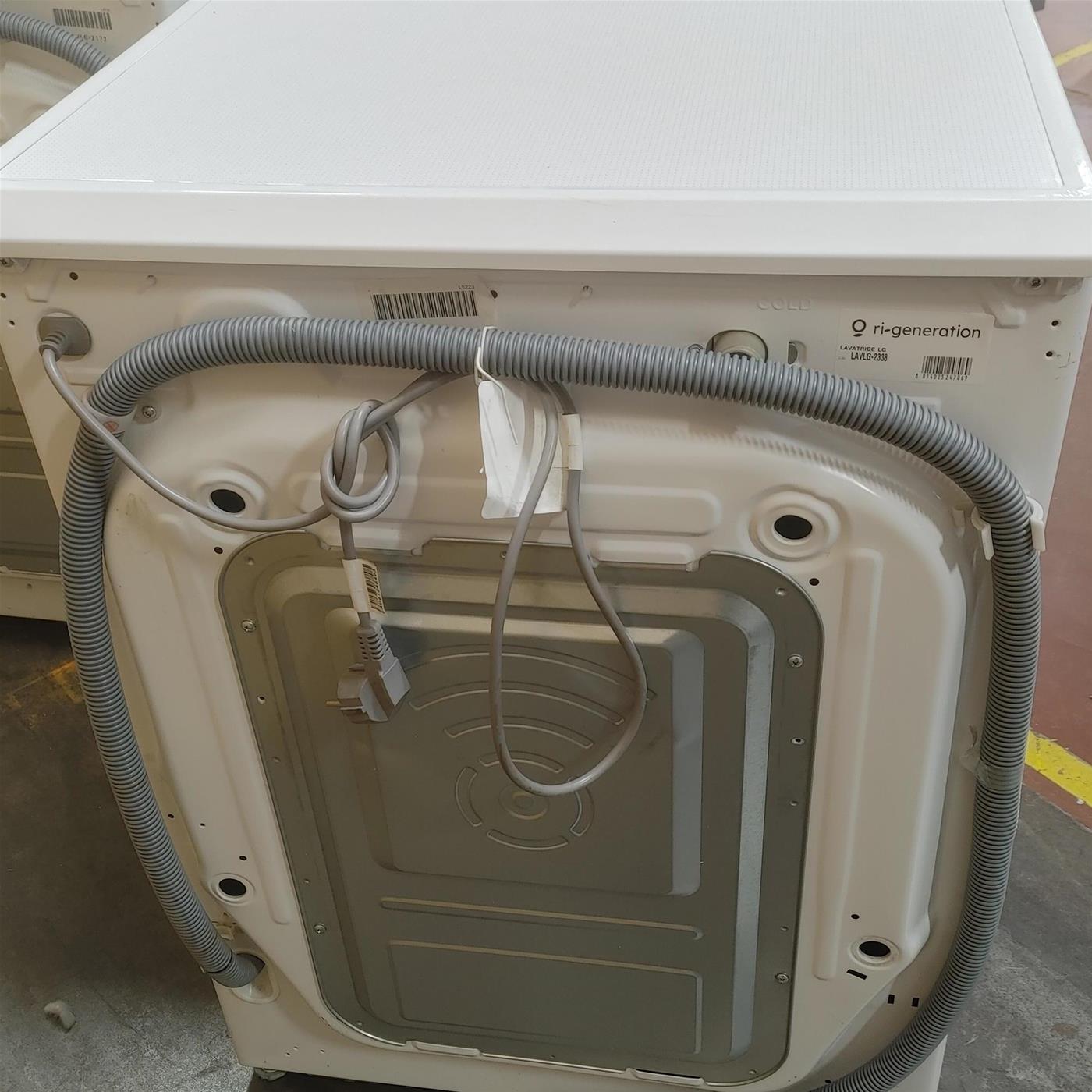 Lavatrice intelligente LG F2R3S09NSWB Classe A 9 Kg