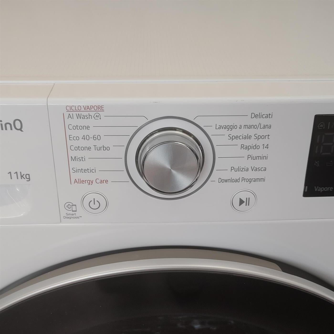 Lavatrice LG F4R3711NSWS AI DD Autodosaggio Wi-Fi 11 Kg