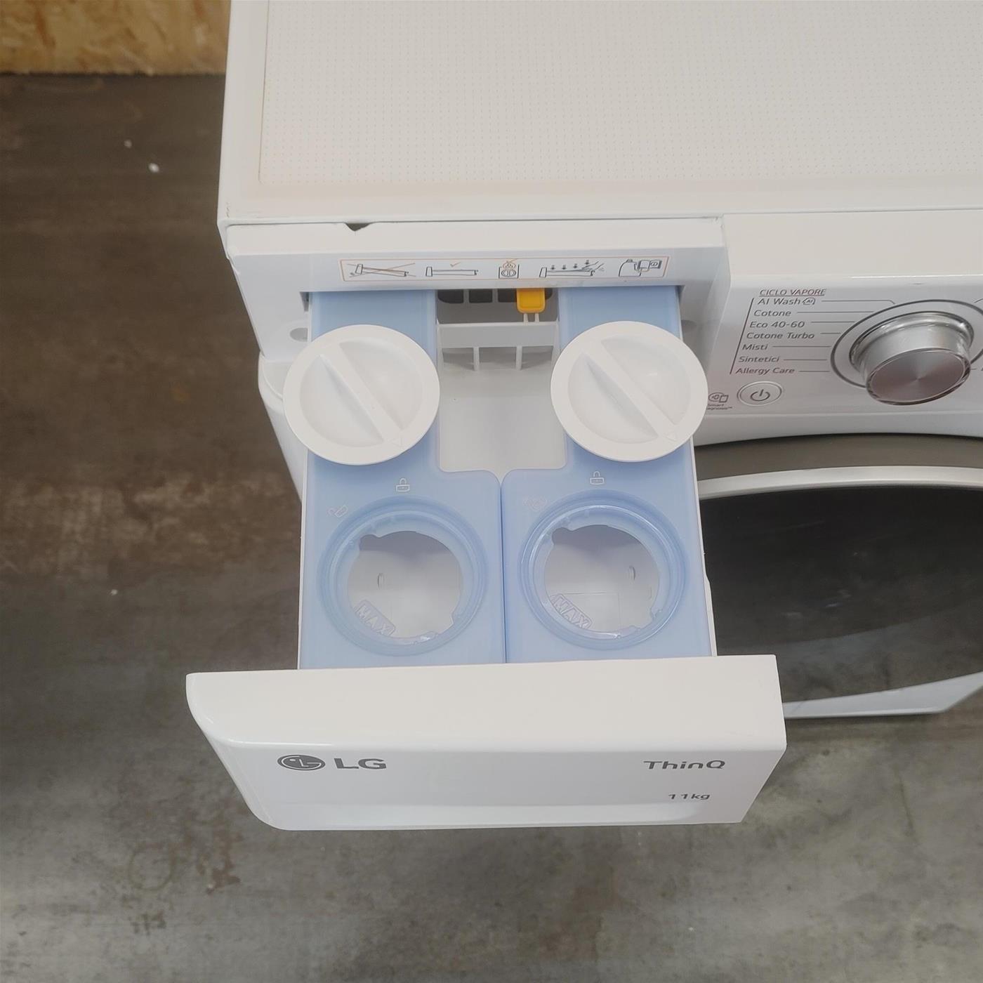 Lavatrice LG F4R3711NSWS AI DD Autodosaggio Wi-Fi 11 Kg