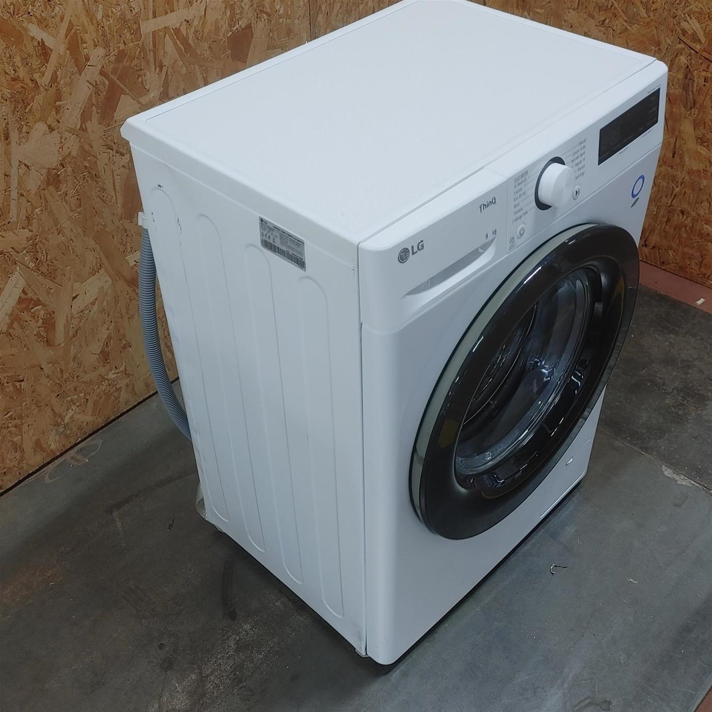 Lavatrice LG F2R3S09NSWB AI DD, Vapore, AI Wash, 9 Kg