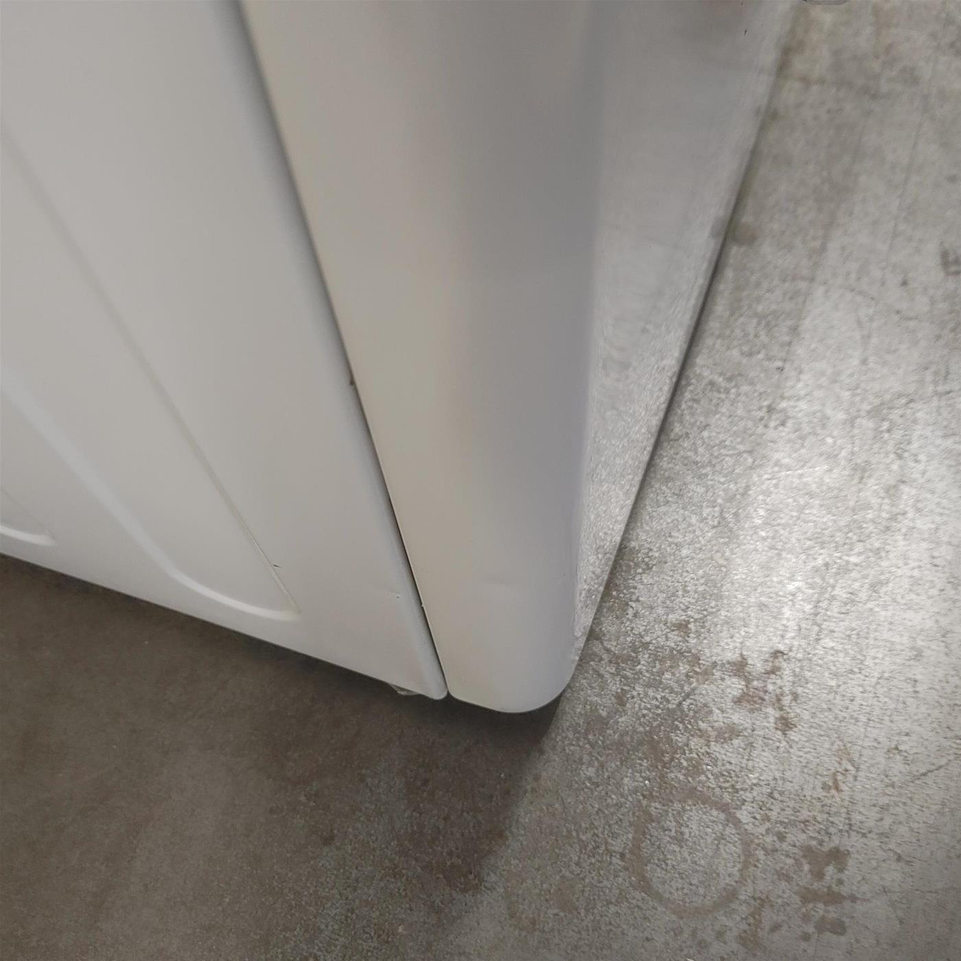 Lavasciuga intelligente LG F2DV9S8H2E Slim Vapore TurboWash 360 8.5/5Kg