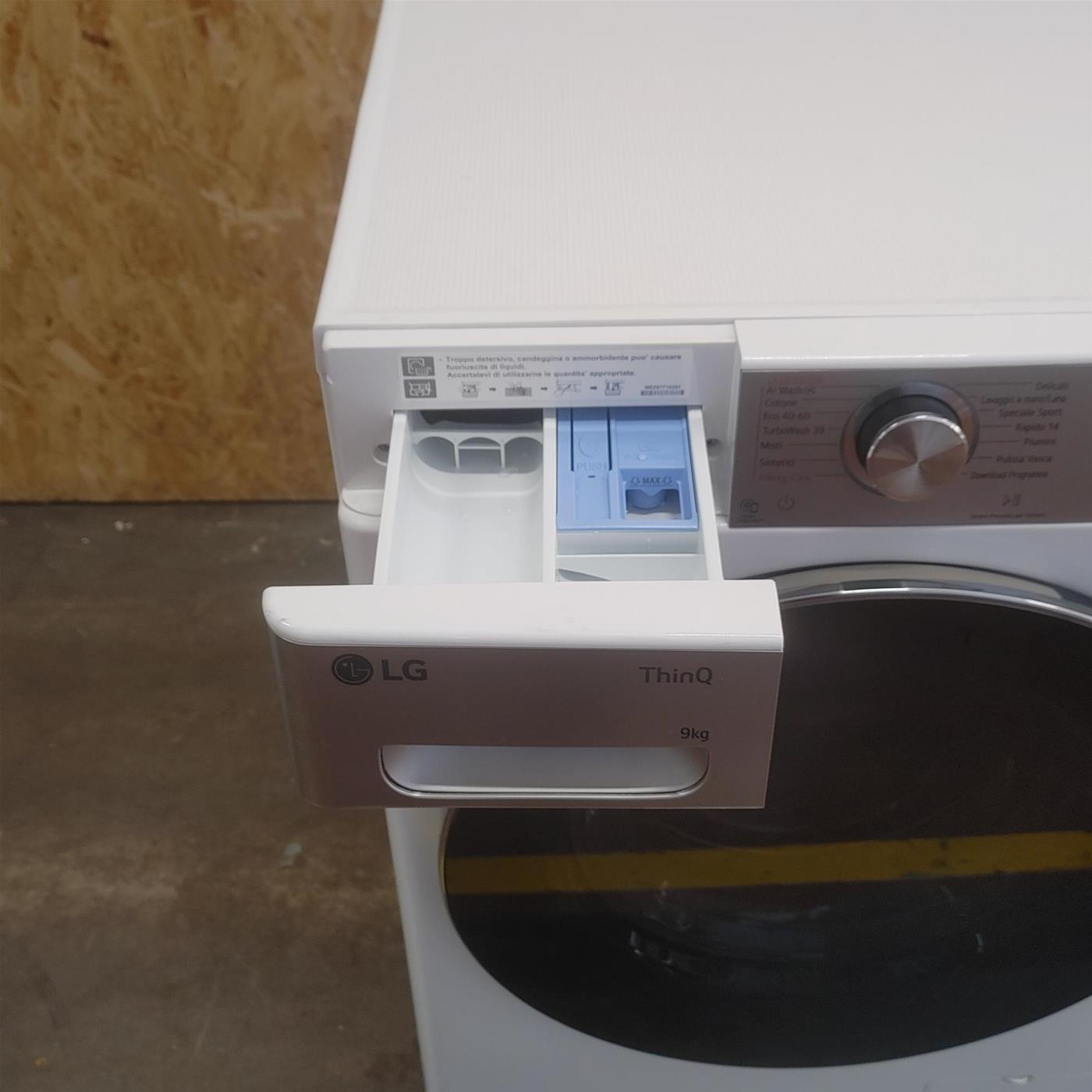 Lavatrice intelligente LG F4R9009TPWC 9 kg