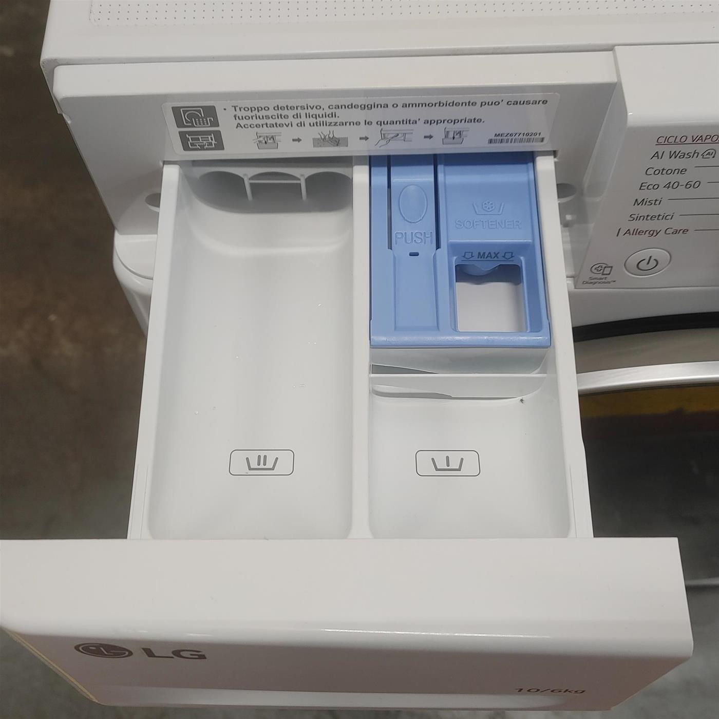 Lavasciuga intelligente LG D4R5010TSWS Serie R5 TurboWash 360, Eco Hybrid 10/6kg