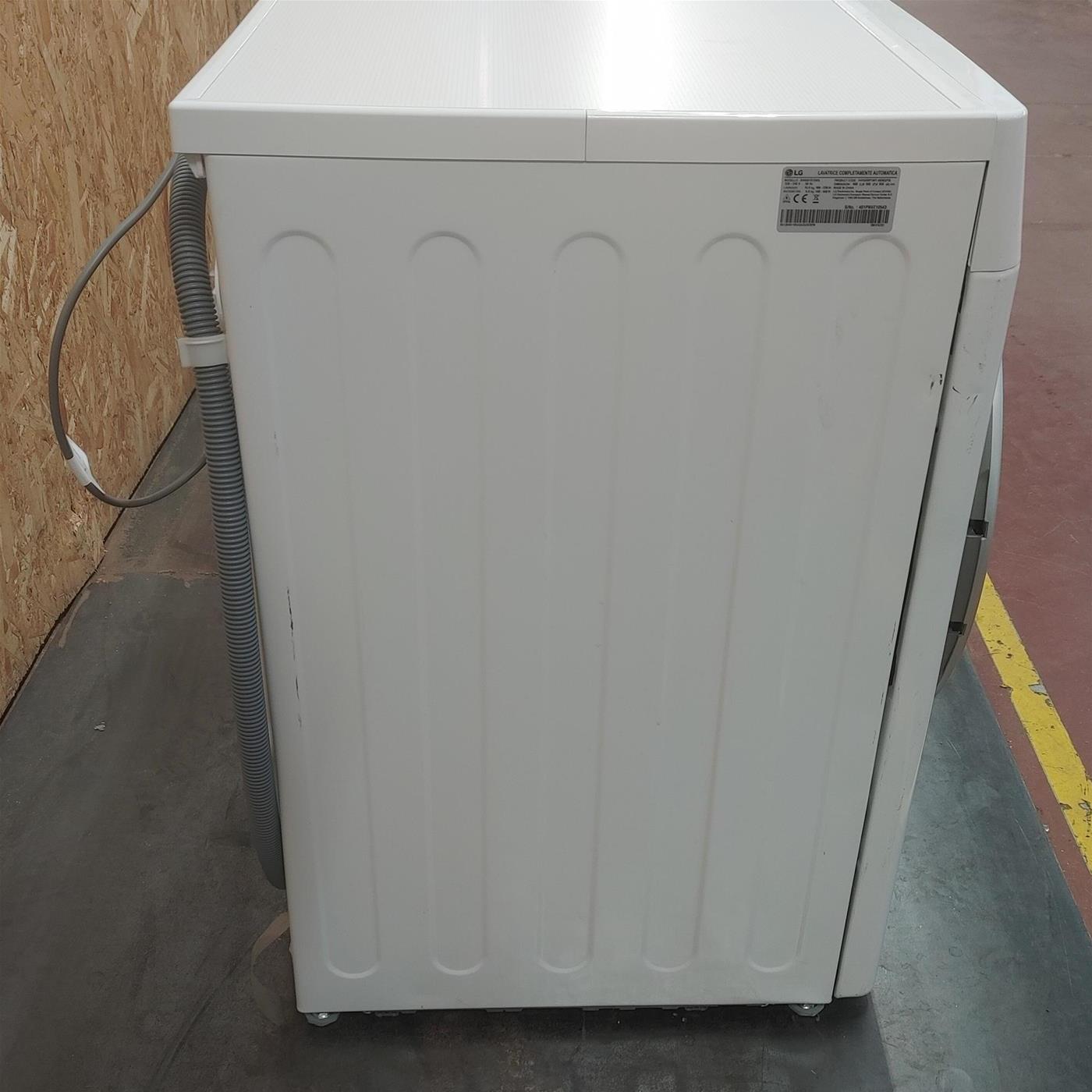 Lavasciuga intelligente LG D4R5010TSWS Serie R5 TurboWash 360, Eco Hybrid 10/6kg