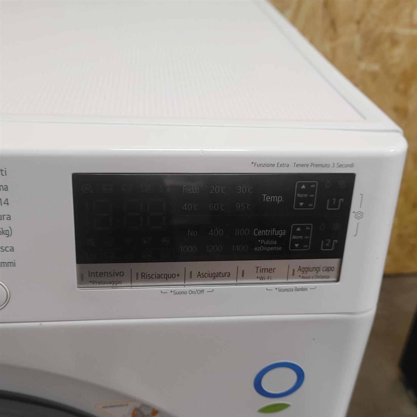LG D4R5010TSWS lavatrice asciugatrice Libera installazione Carica frontale Bianco D