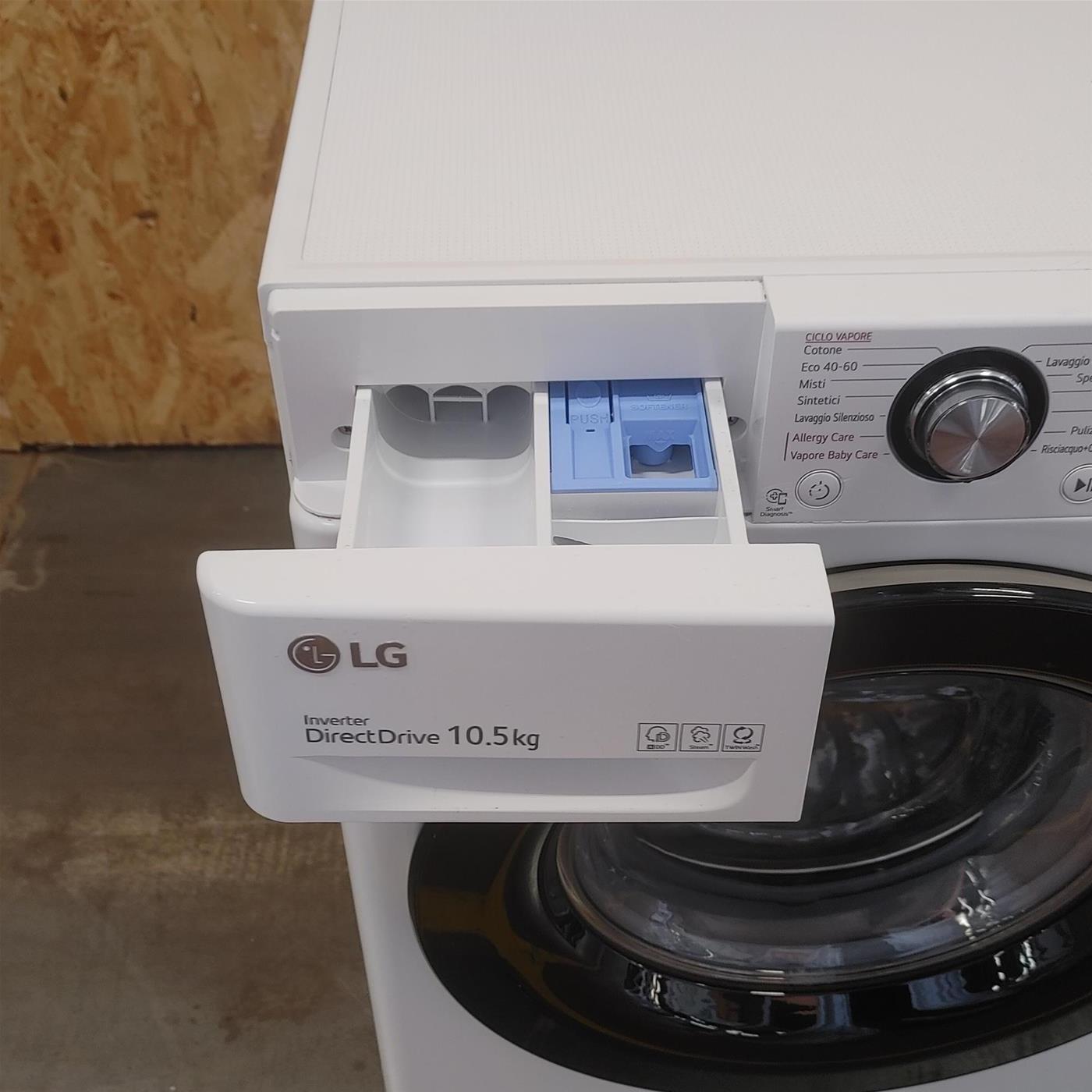 Lavatrice intelligente LG F4WV710S1E TurboWash 10,5 Kg
