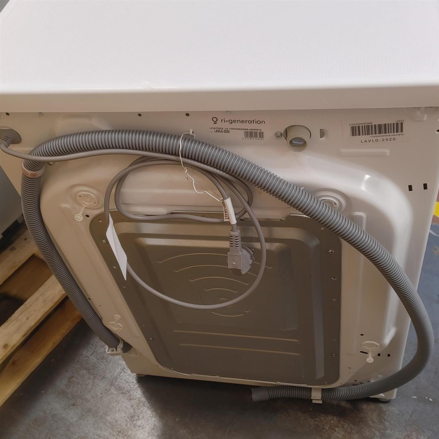 Lavatrice LG F4R9009TPWC 9kg AI DD Classe A