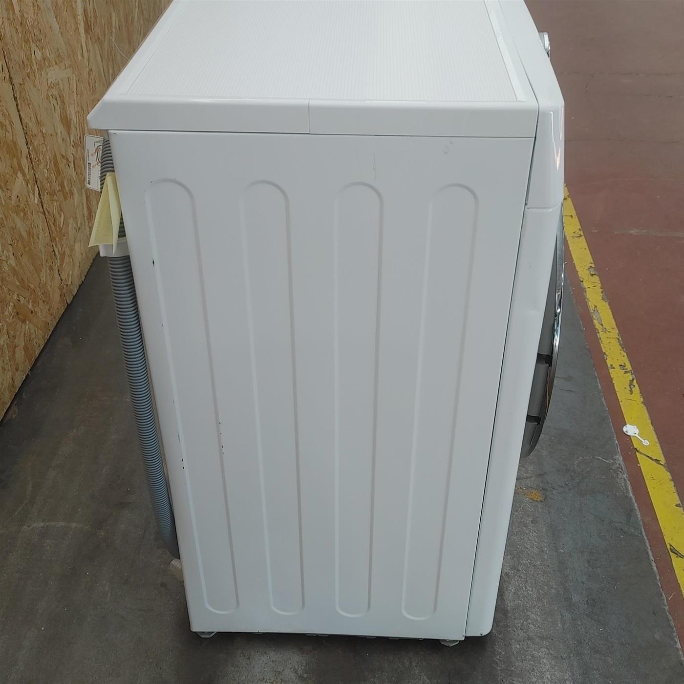 Lavatrice intelligente LG F2R7S09TSWC TurboWash, Vapore, Wi-Fi 9 Kg