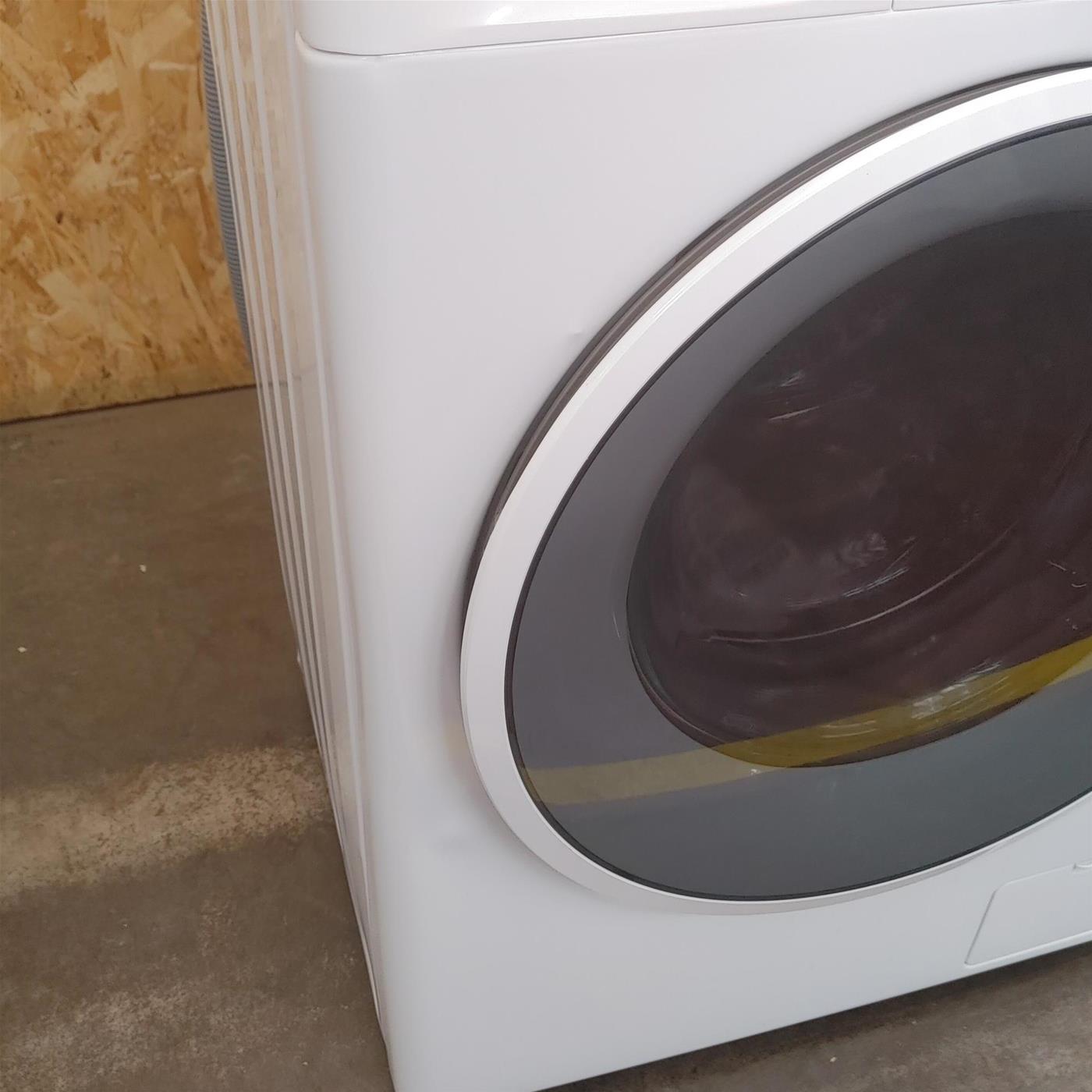 Lavatrice LG F2WV3S7SHE Slim 7kg AI DD