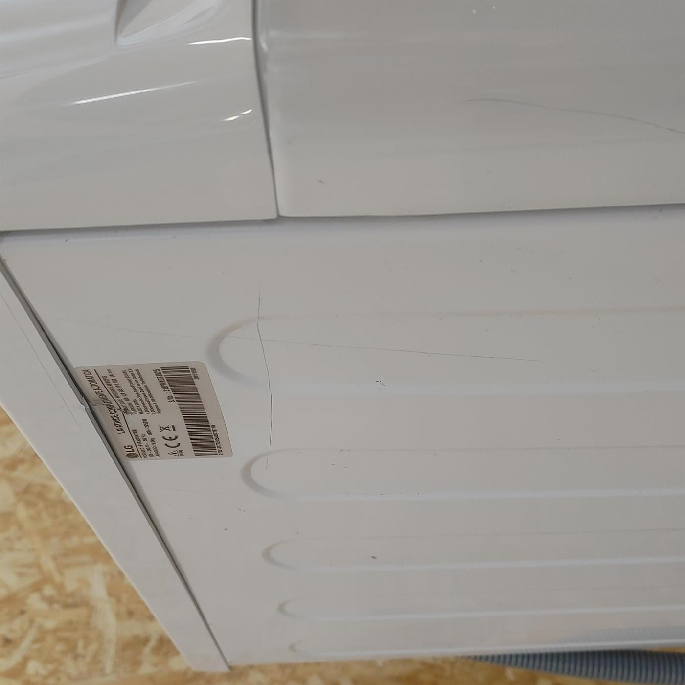 Lavatrice intelligente LG F4R3009NSWB AI Wash 9 Kg