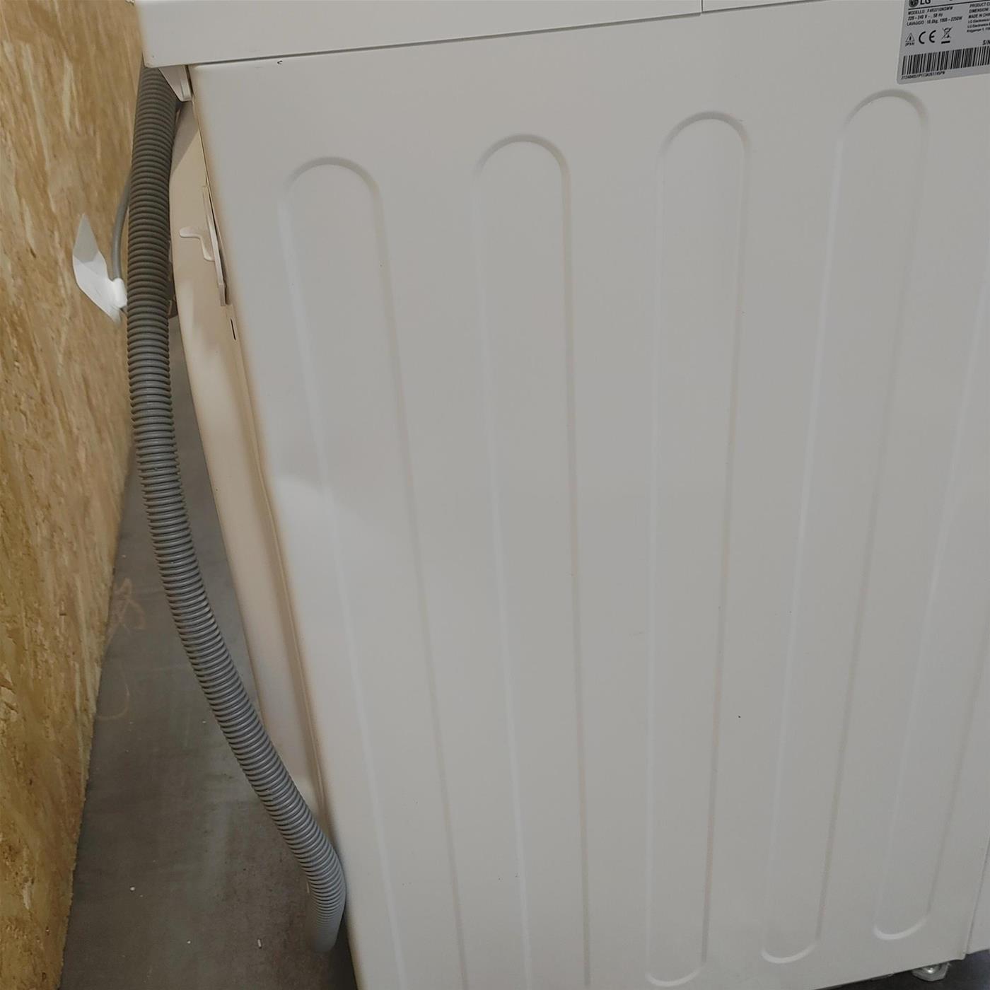 Lavatrice LG F4R3710NSWW AI DD 10 Kg