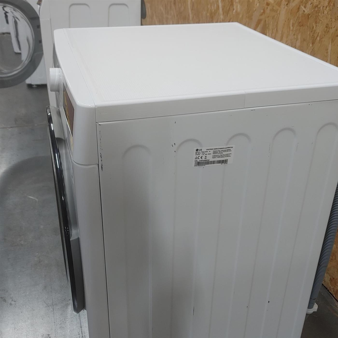 Lavatrice intelligente LG F4R3011NSWB AI DD 11 Kg