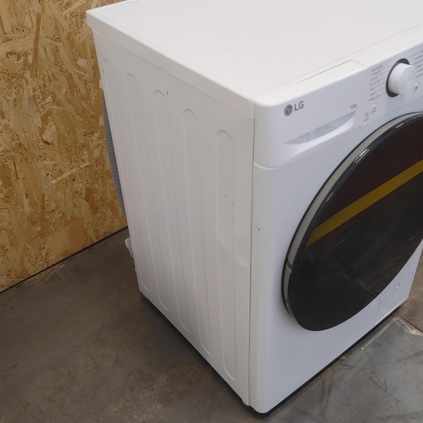 Lavatrice LG F4WR6010AGW 10kg  Classe A 1400 giri TurboWash 360