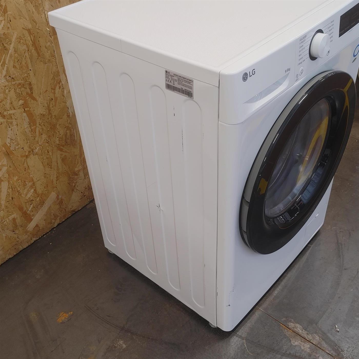 Lavasciuga LG D4R3009NSWB 9/6kg AI DD, Classe D