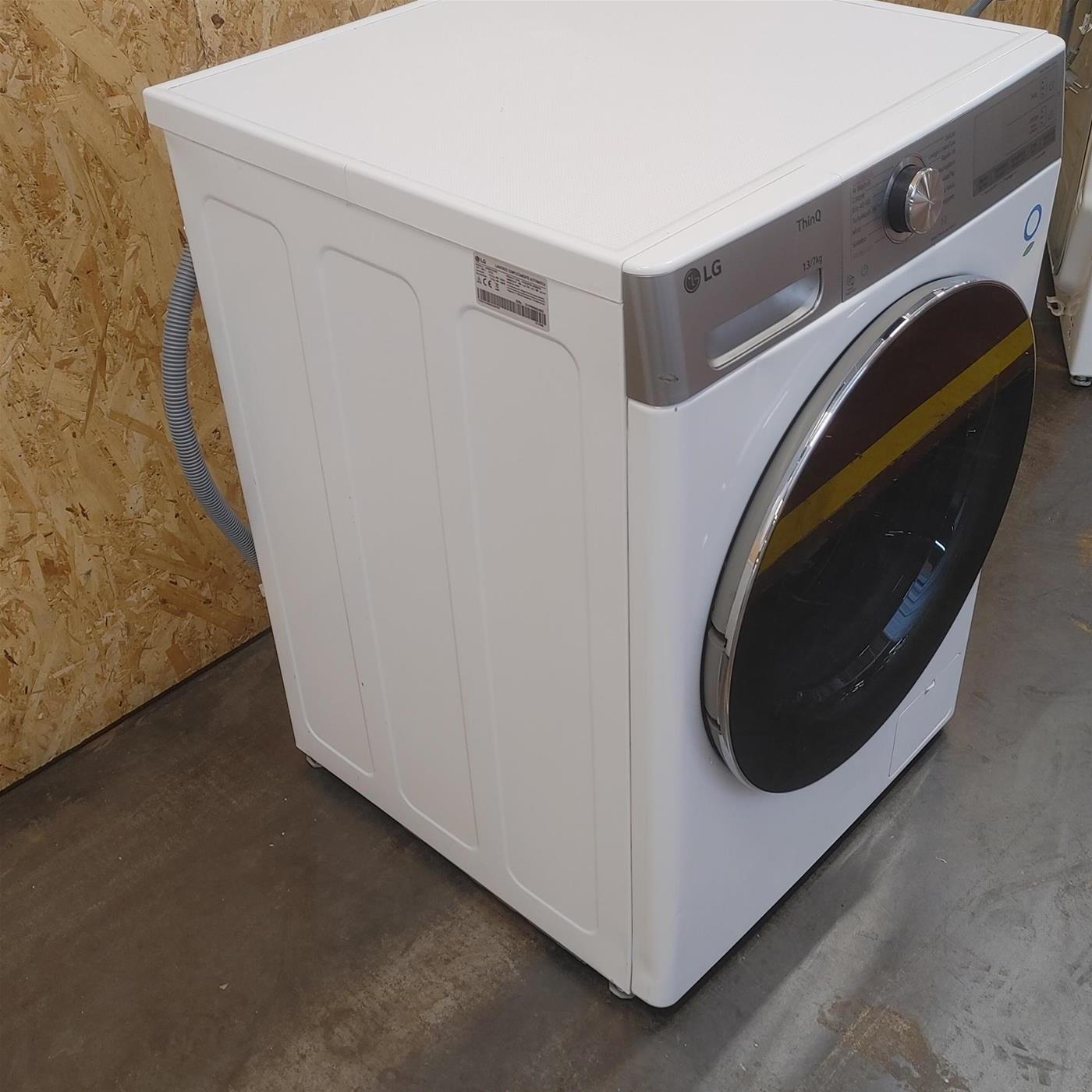 Lavasciuga LG D4R9513TPWC 13/7kg AI DD, Classe D, 1400 giri