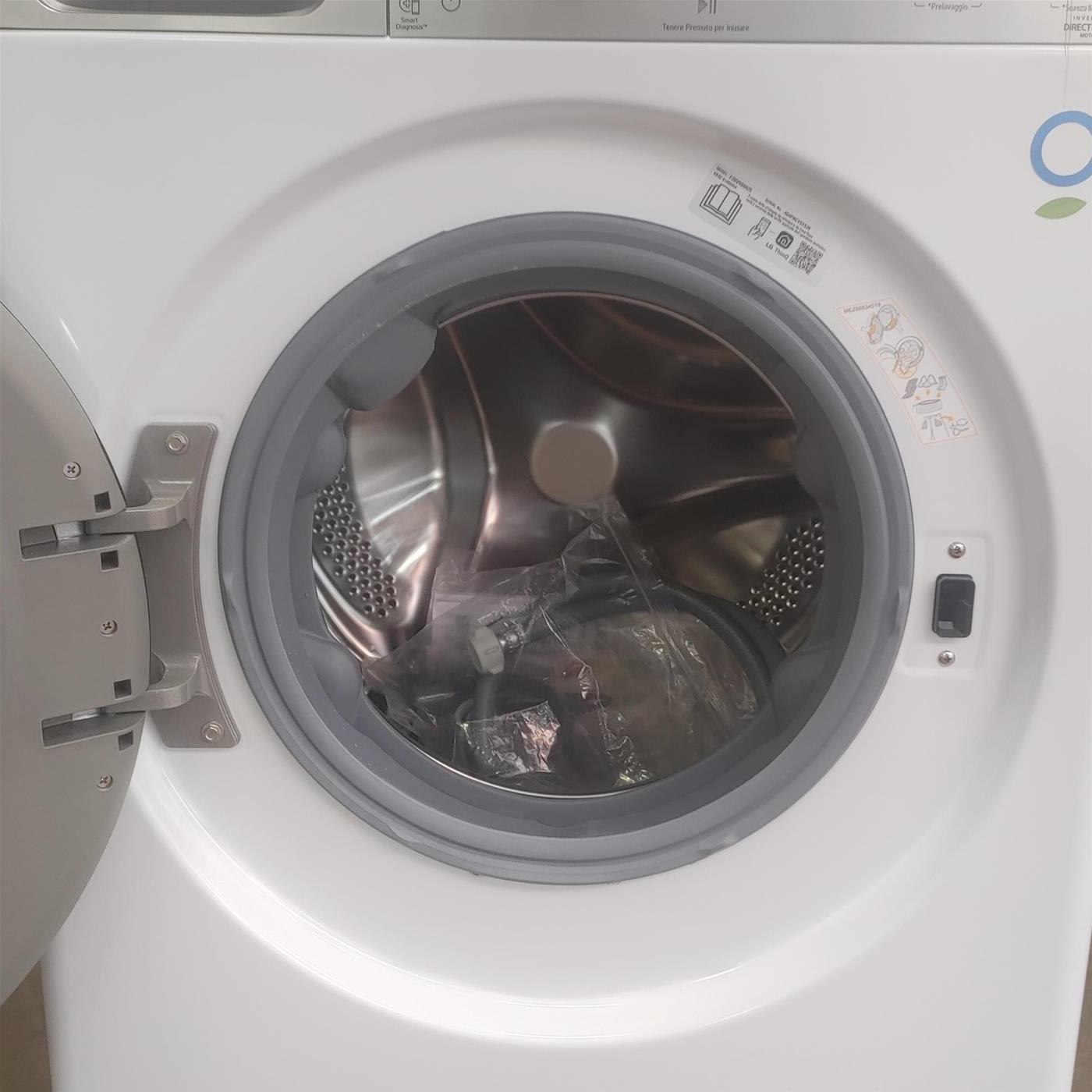 Lavasciuga LG F2DV9S8H2E Libera installazione Caricamento frontale Bianco E
