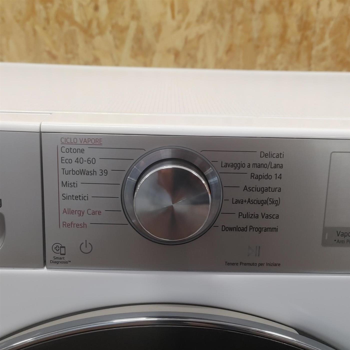 Lavasciuga intelligente LG F2DV9S8H2E Slim Vapore TurboWash 360 8,5/5Kg