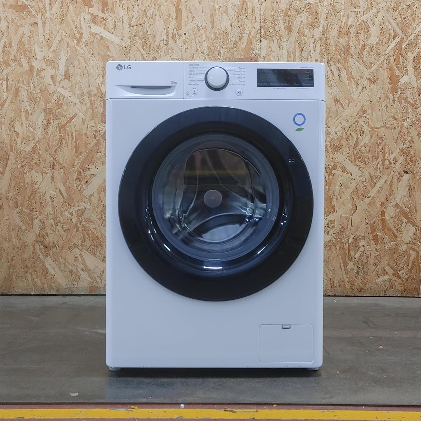 Lavatrice LG F4R3013NSWB AI DD, Lavaggio a vapore 13 Kg