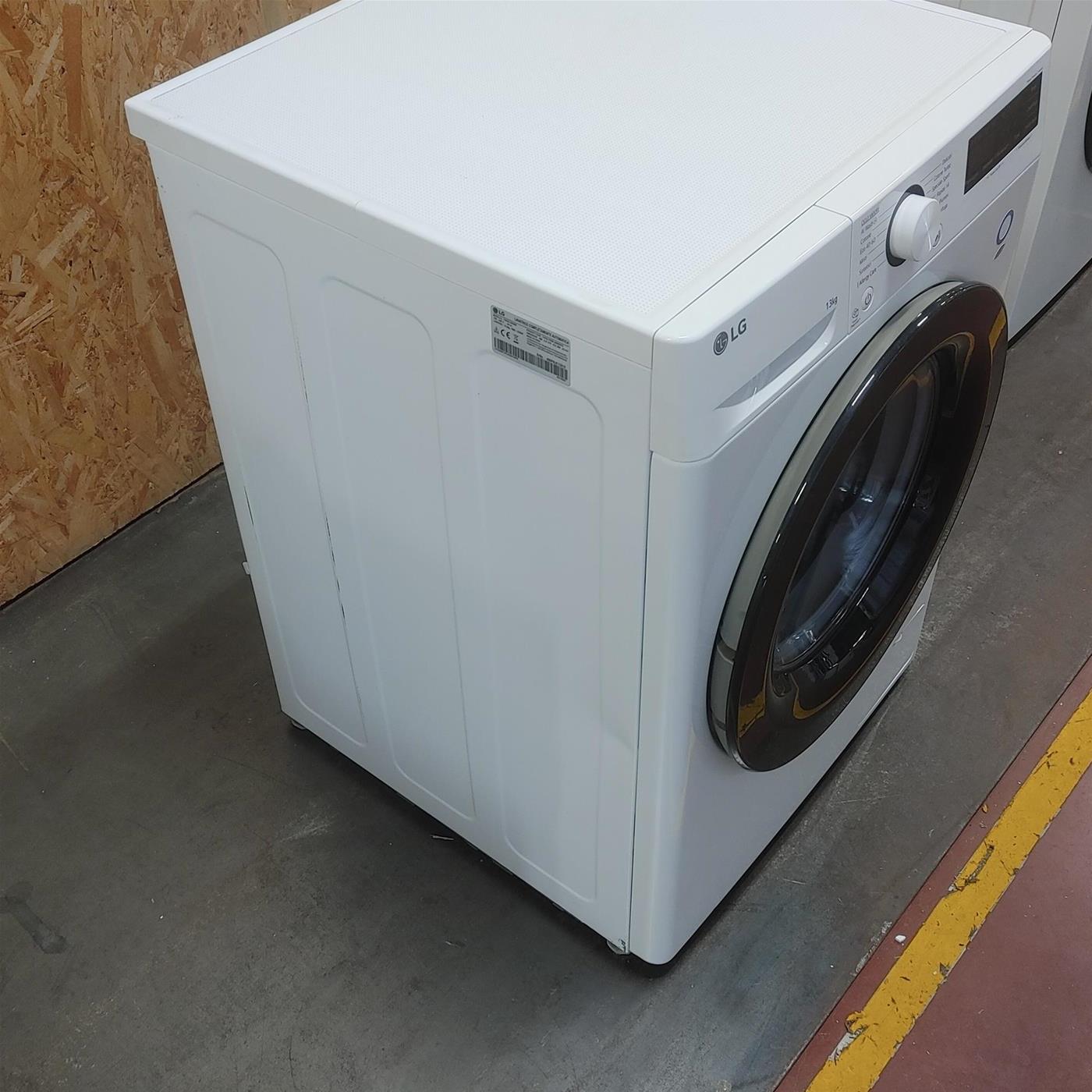Lavatrice LG F4R3013NSWB AI DD, Lavaggio a vapore 13 Kg