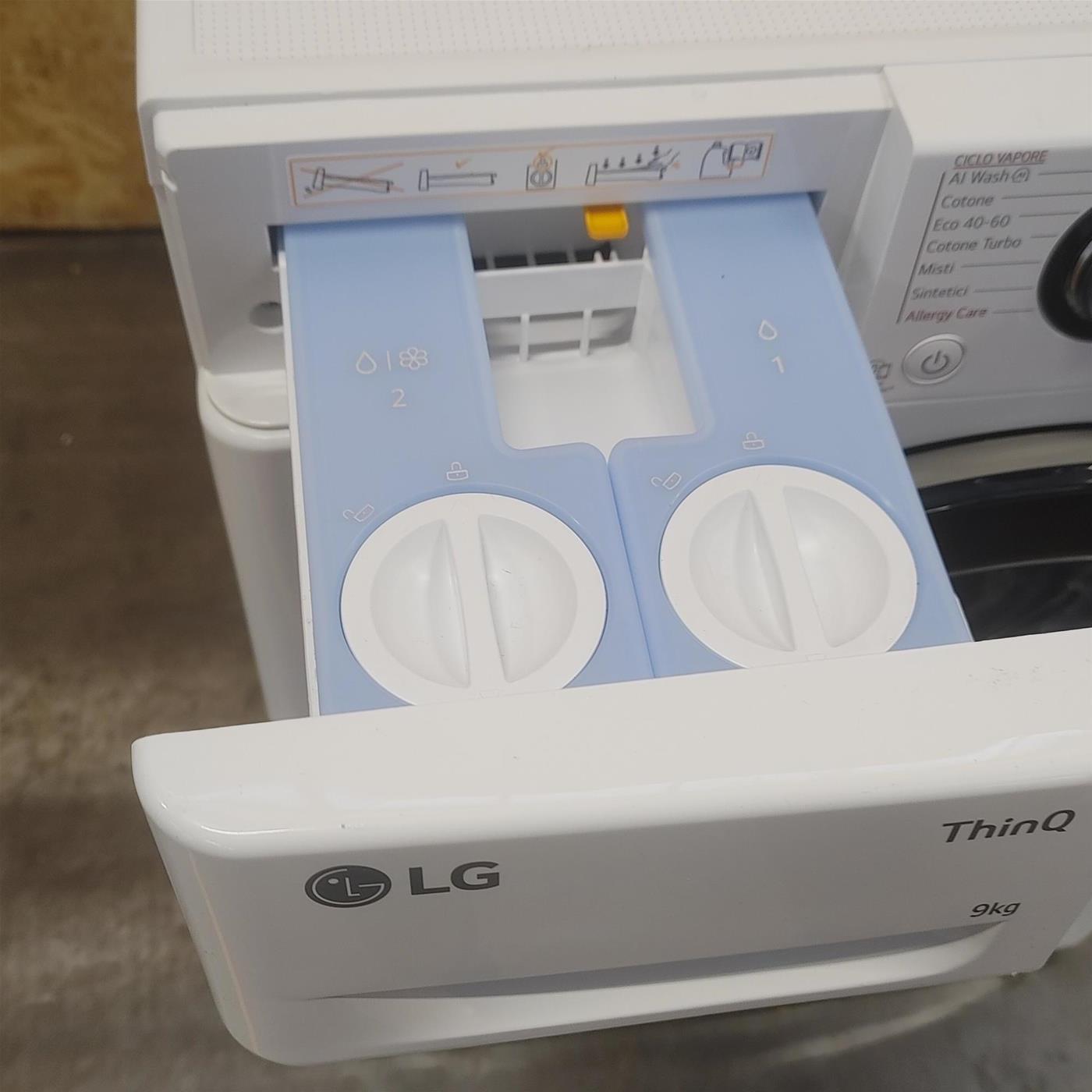 Lavatrice intelligente LG F4R3509NSWB Autodosaggio, Wi-Fi 9 Kg