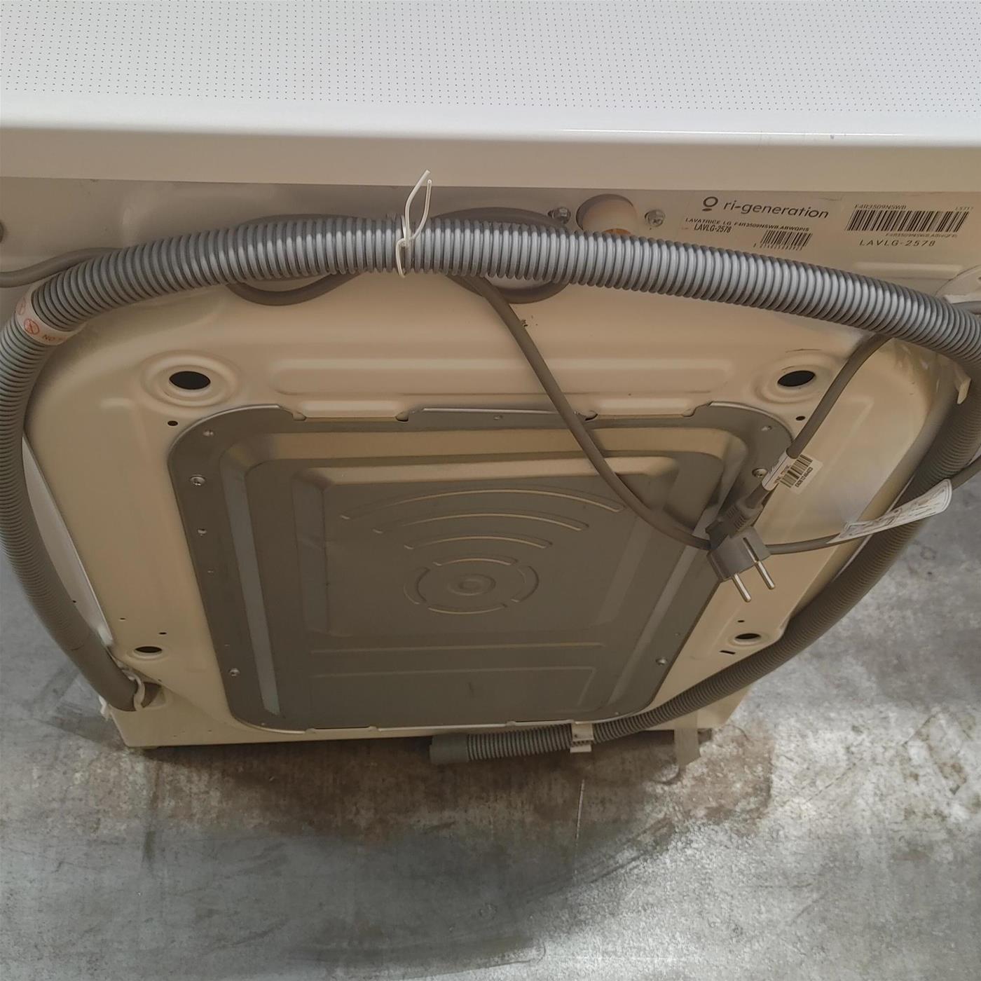 Lavatrice intelligente LG F4R3509NSWB Autodosaggio, Wi-Fi 9 Kg