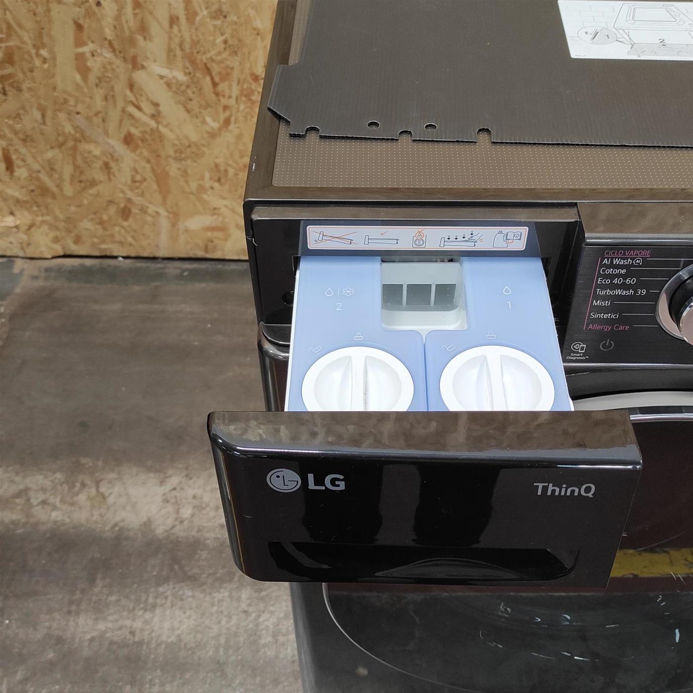 Lavatrice intelligente LG F4R9513TPB AI DD TurboWash, Vapore 13 Kg