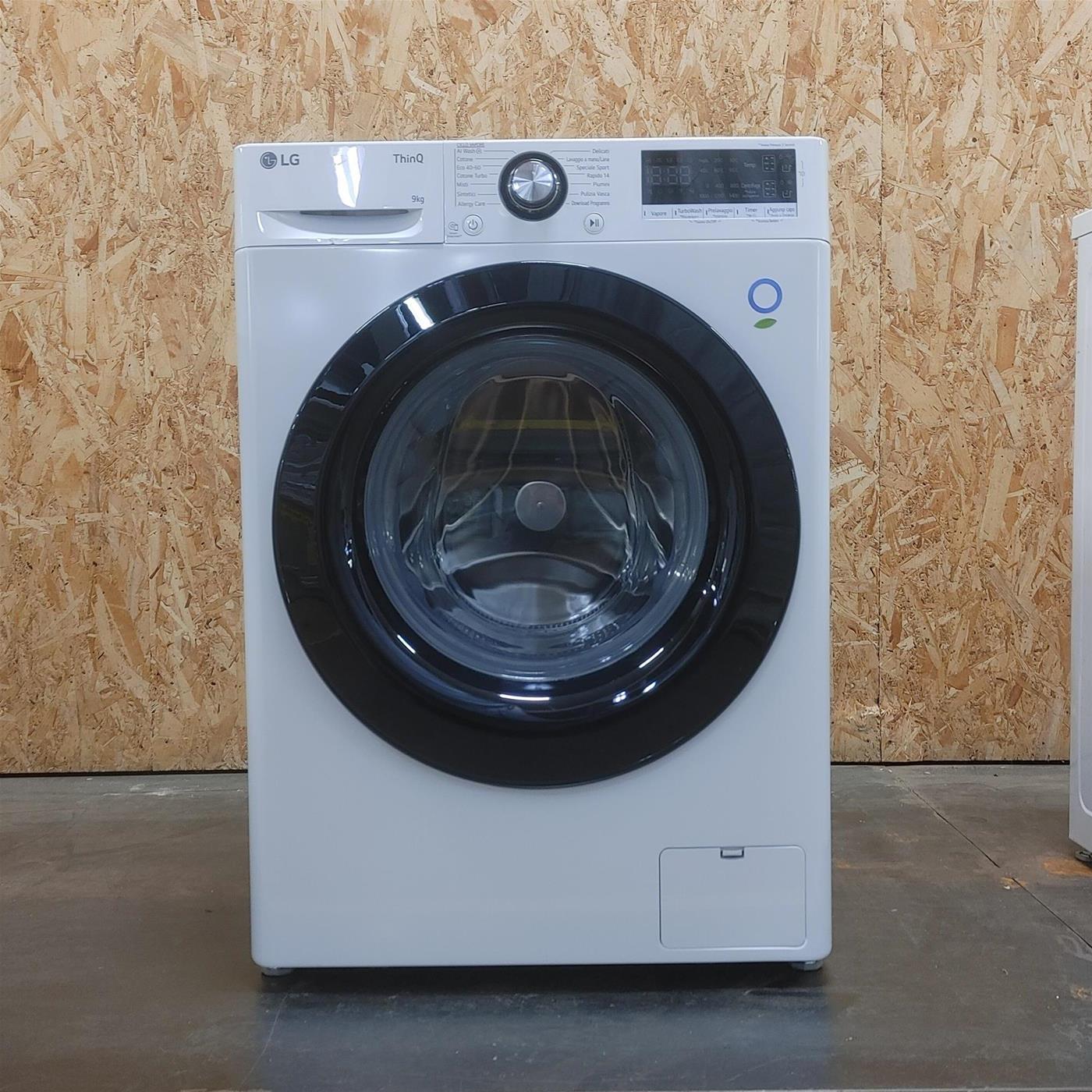 Lavatrice LG F4R3509NSWB AI DD Autodosaggio, Wi-Fi 9 Kg