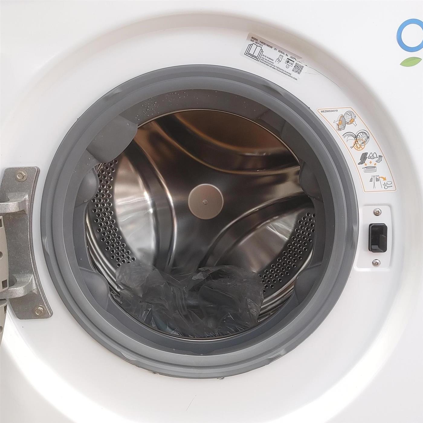 Lavatrice intelligente LG F4R3011NSWB 11 kg Classe A