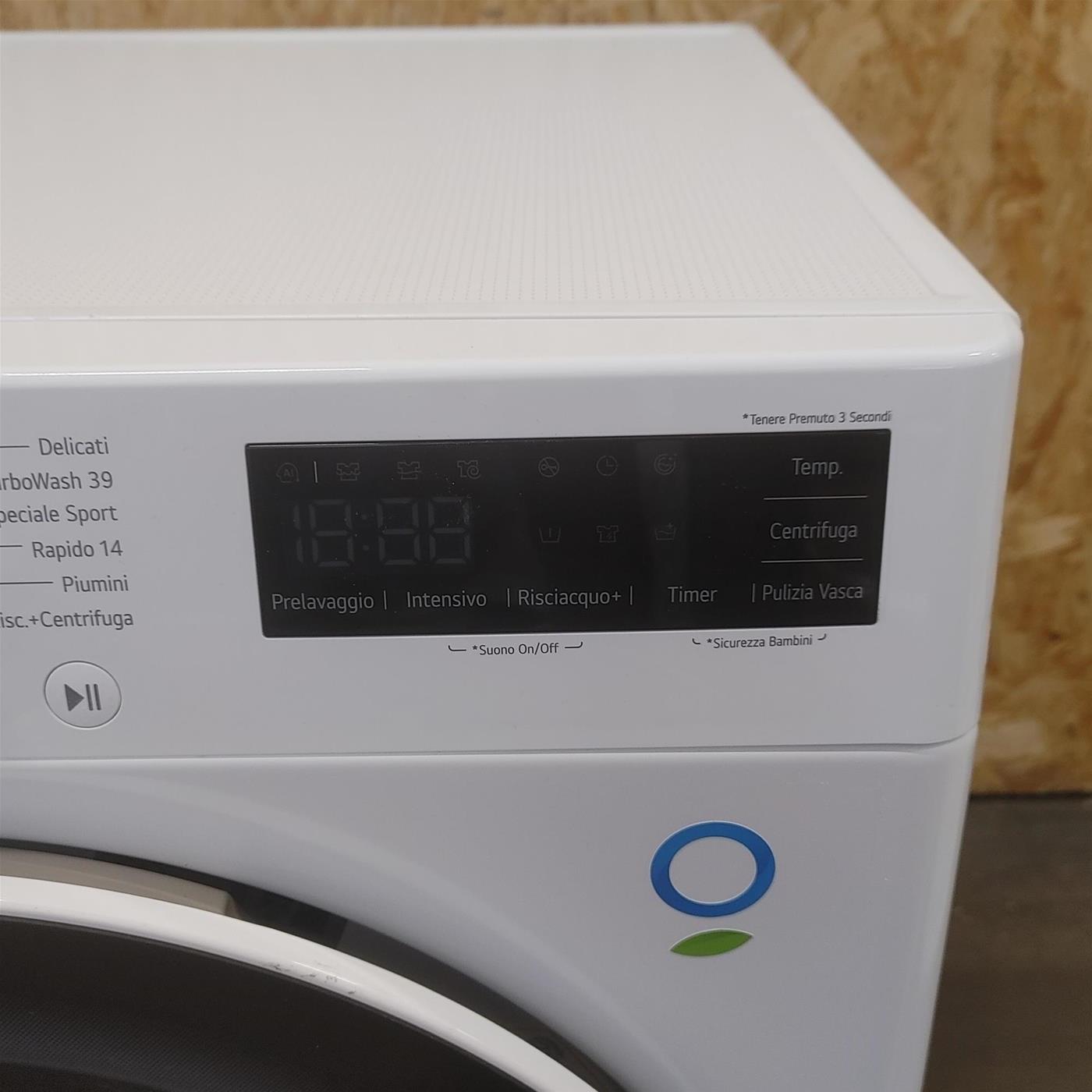 Lavatrice intelligente LG F4WR6010AGW AI DD TurboWash 360, 10 Kg