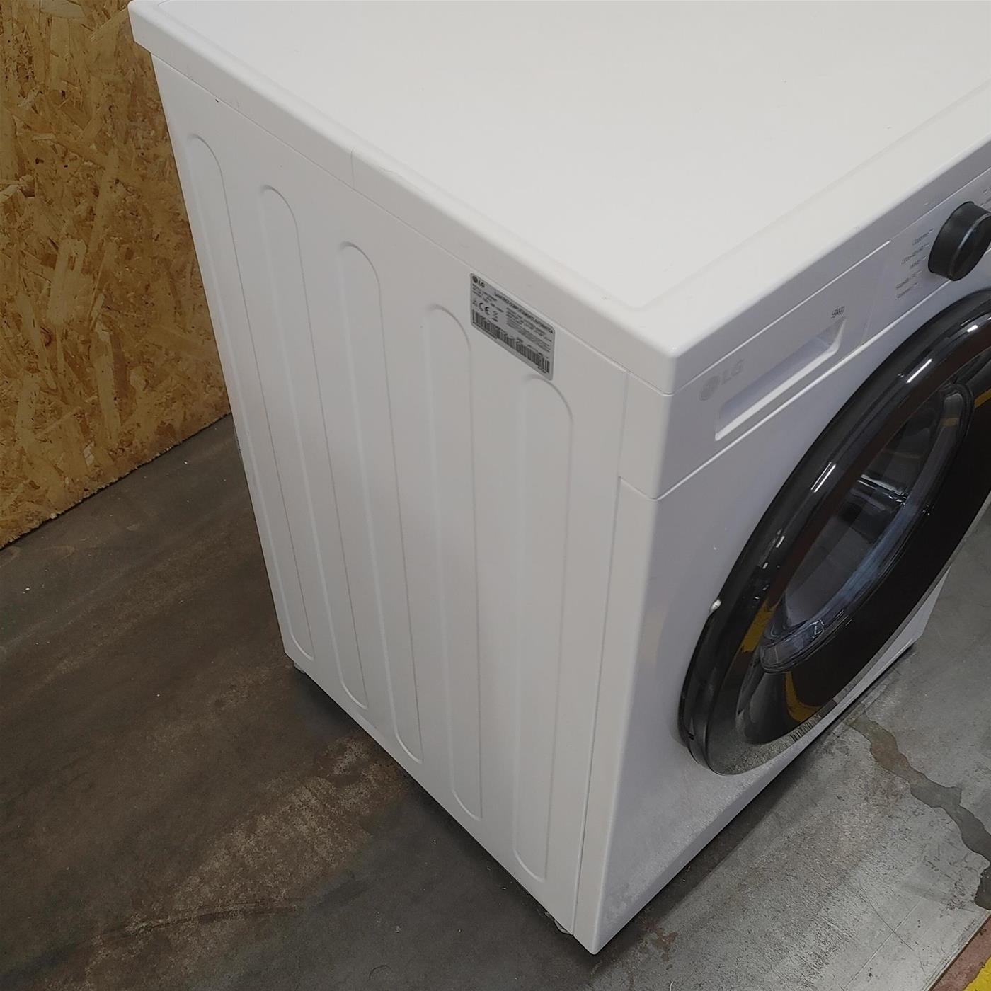 Lavatrice smart LG F4NX1009NWK 9 Kg