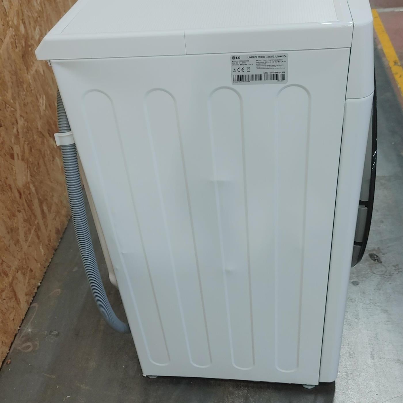 Lavatrice LG F2R3S08NSWB AI DD, Vapore, AI Wash 8 Kg