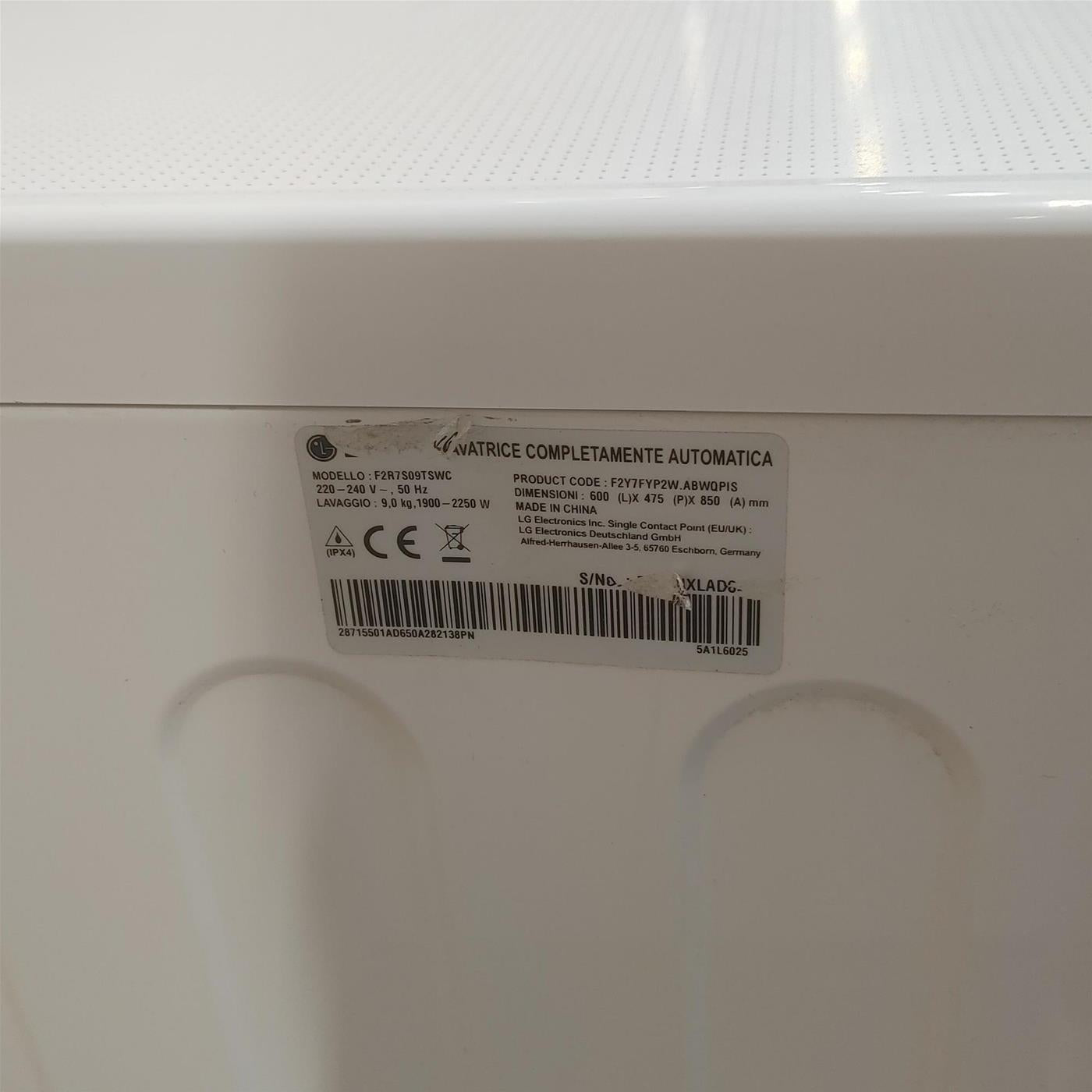 Lavatrice intelligente LG F2R7S09TSWC 9 Kg , TurboWash, Vapore, Wi-Fi