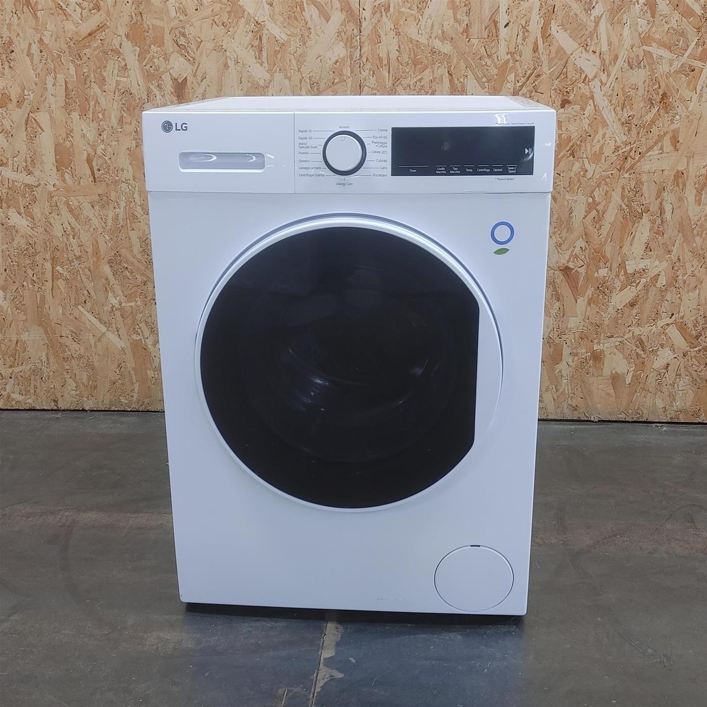 Lavatrice LG F2R3S08NSWW  8 Kg AI DD, Vapore, AI Wash
