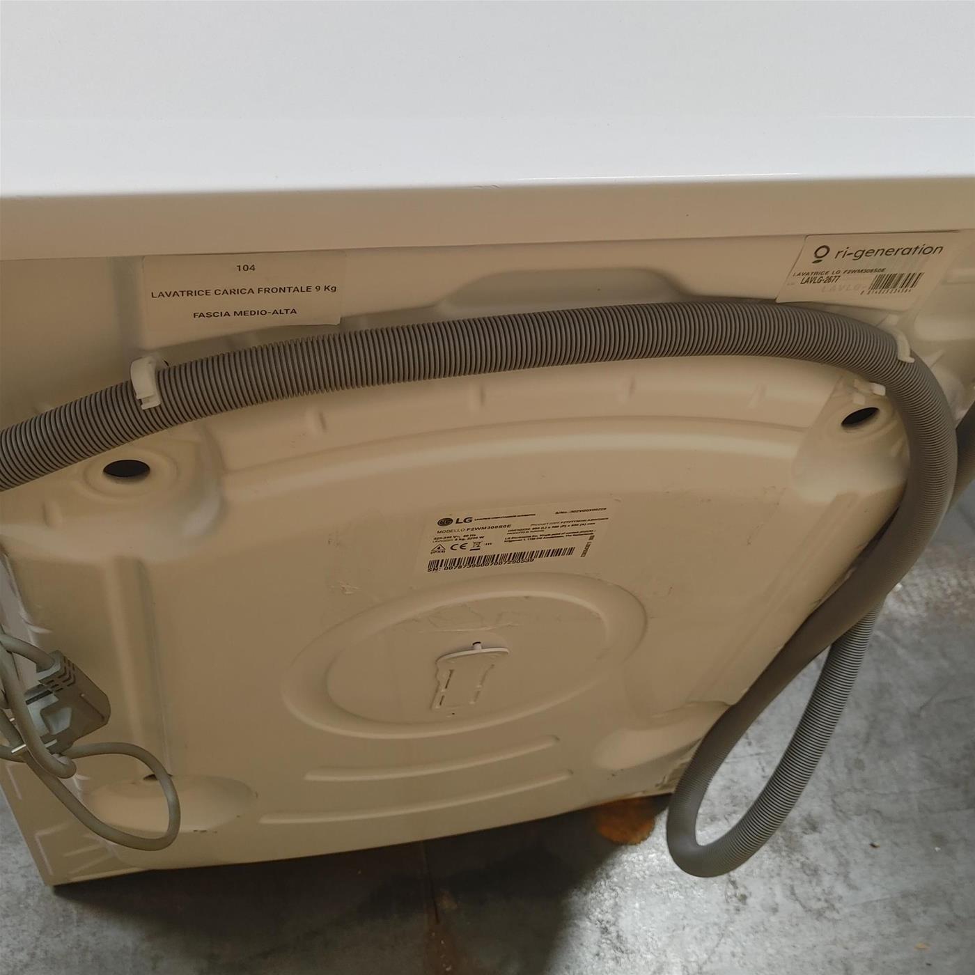 Lavatrice LG F2R3S08NSWW  8 Kg AI DD, Vapore, AI Wash