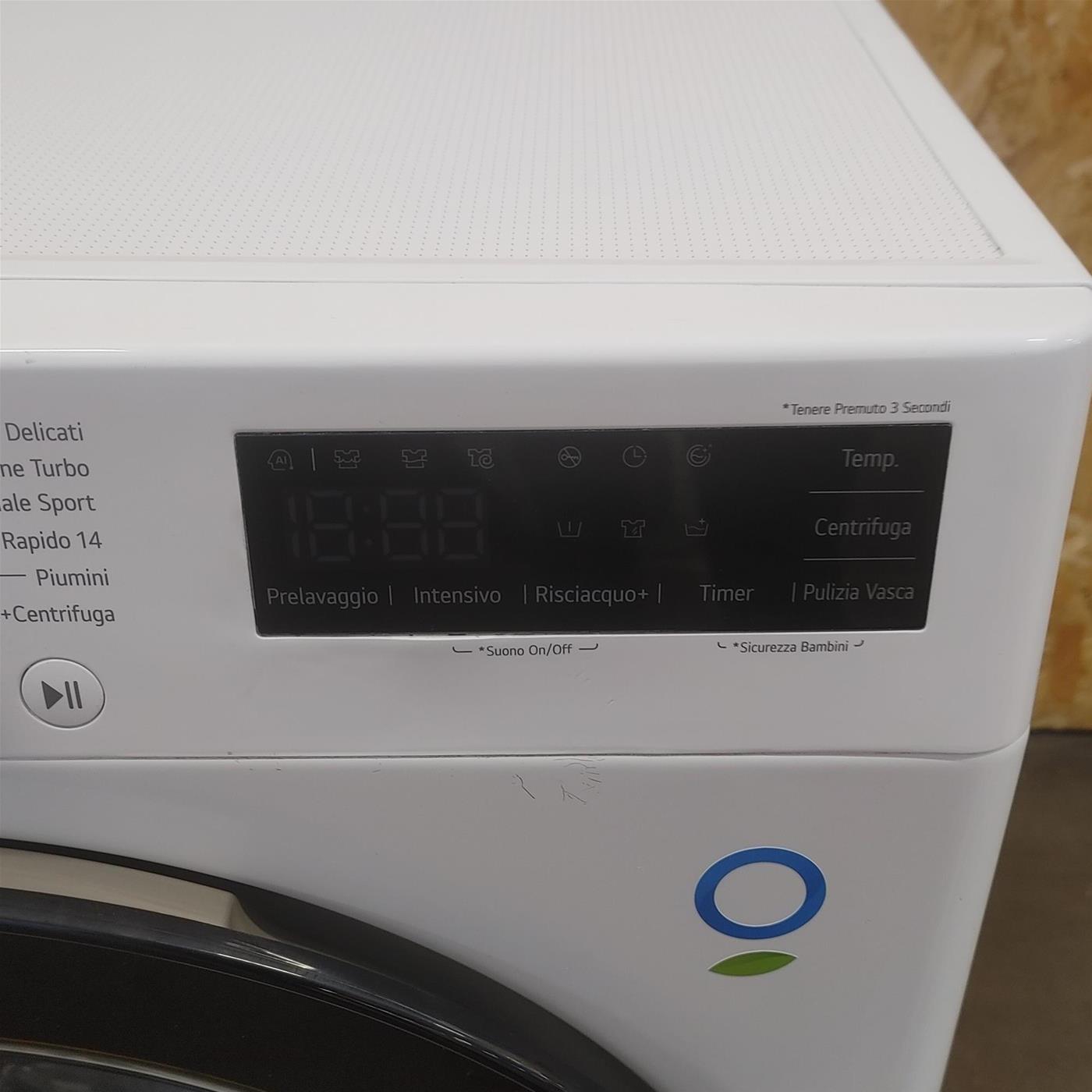 Lavatrice LG F2R3S09NSWB 9 Kg AI DD Vapore, AI Wash
