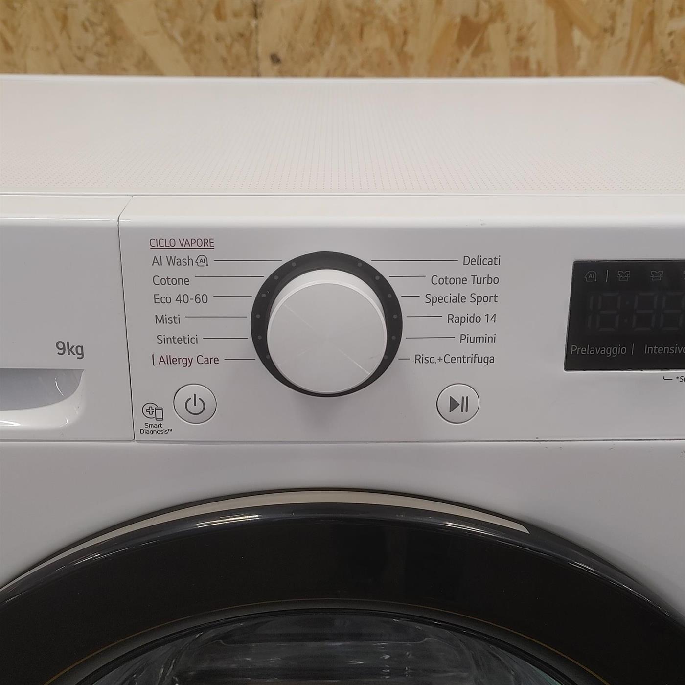 Lavatrice LG F2R3S09NSWB 9 Kg AI DD Vapore, AI Wash